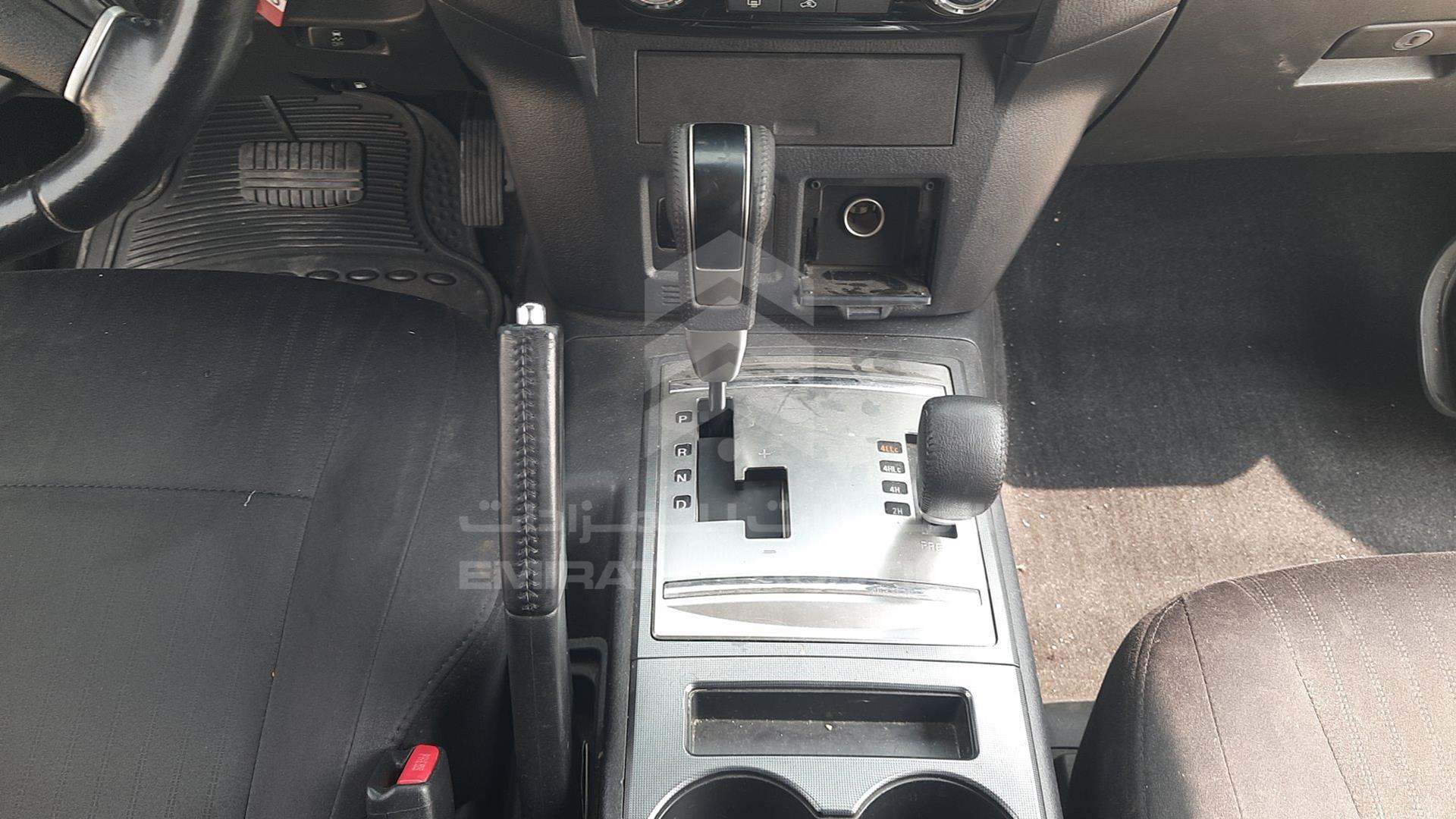 2016 MITSUBISHI PAJERO VIN: JMYMRV85WGJ725010