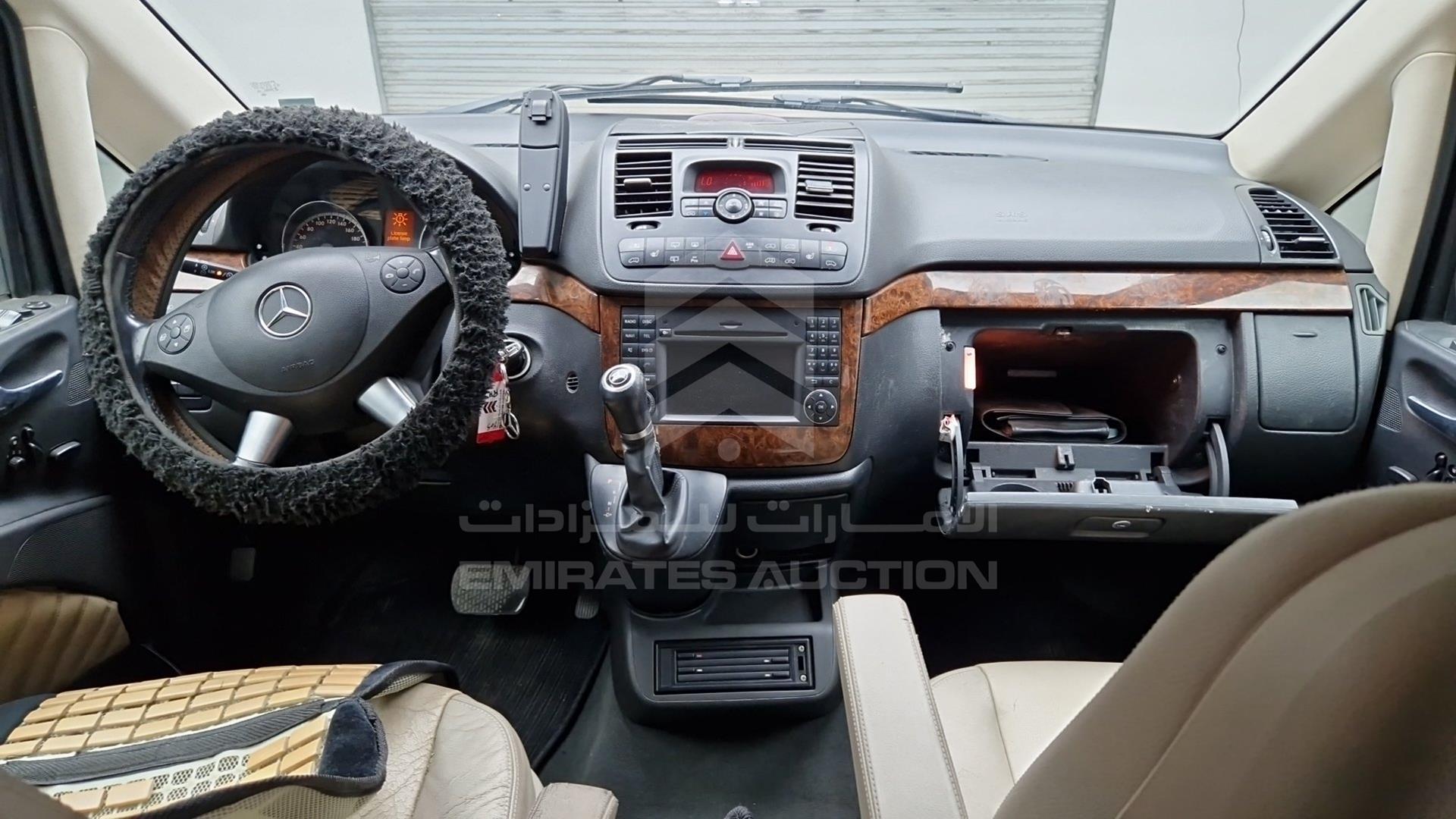 2011 MERCEDES VIANO VIN: WD4WA5831B3625811