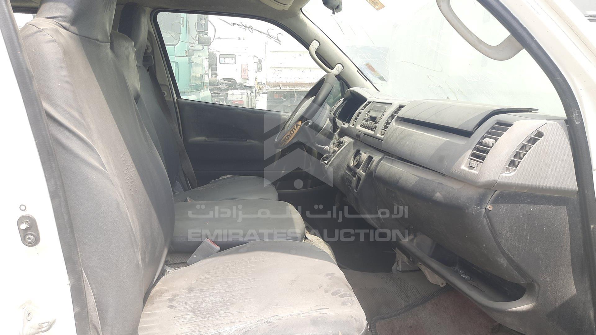 2009 TOYOTA HIACE VIN: JTGJX02PX95011620