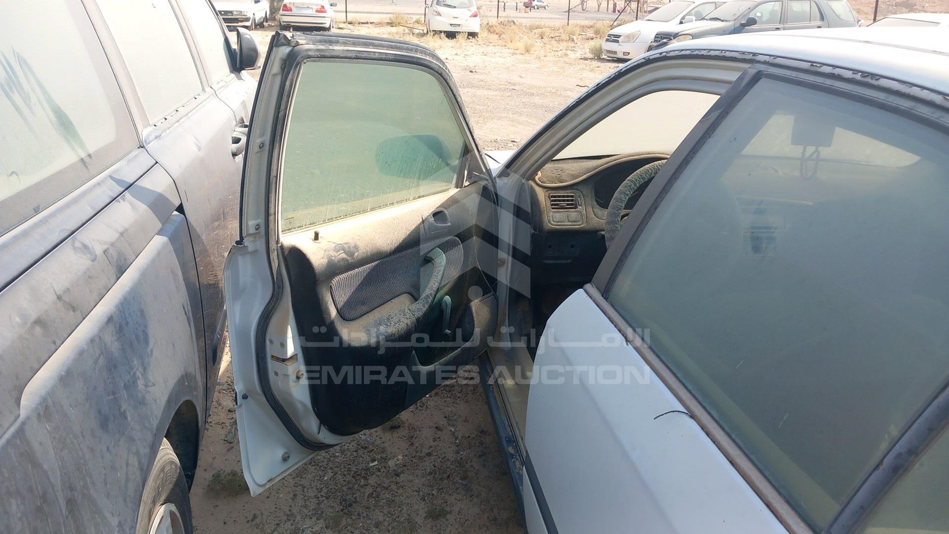 0 HONDA --- VIN: JHMEK35400S108212