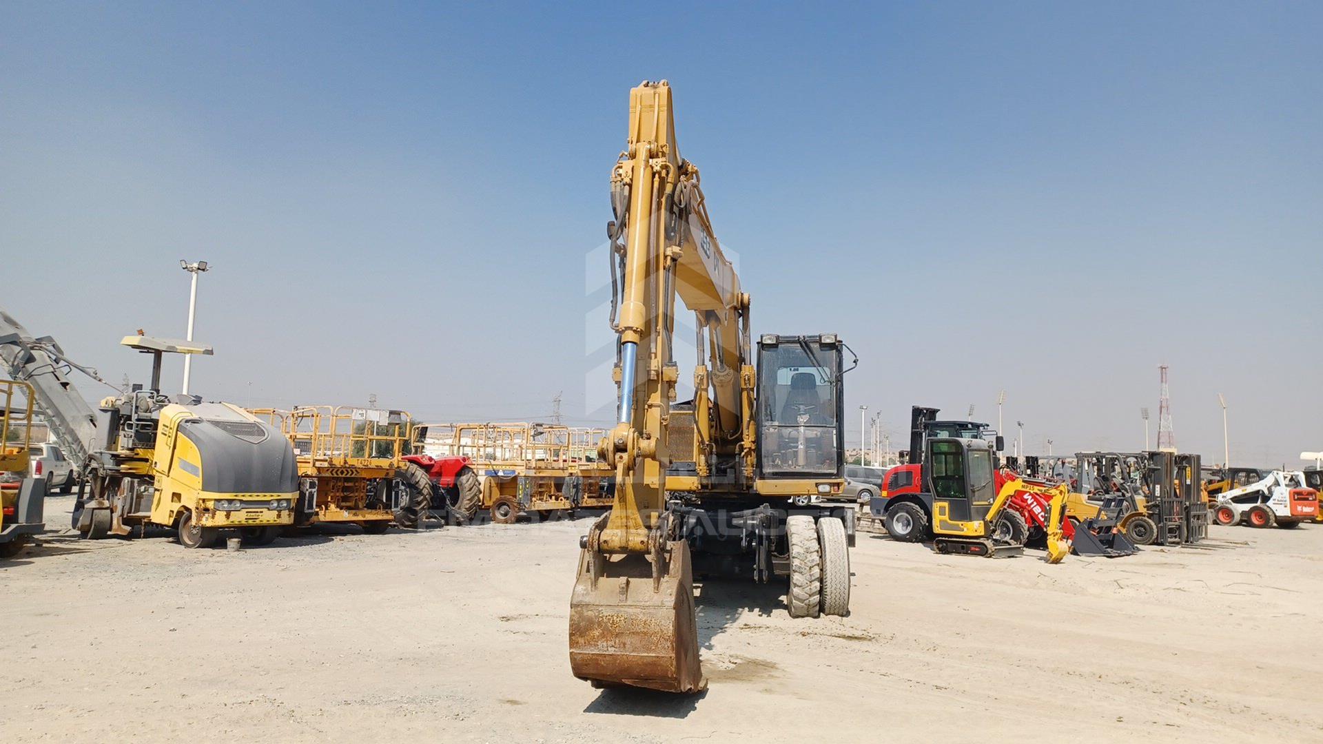 2004 CATERPILLAR M318 VIN: CAT0M318A8AL03477