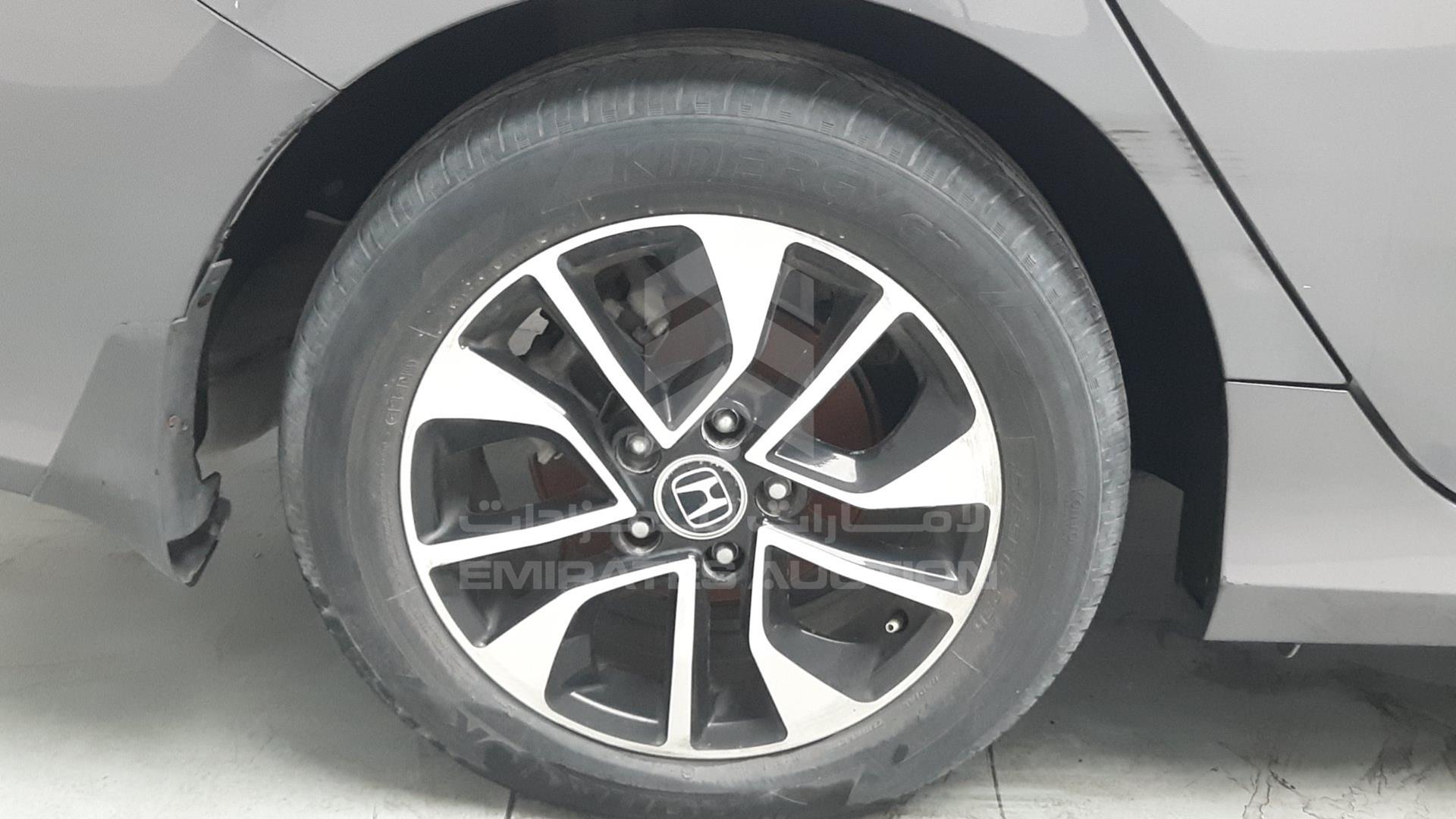2018 HONDA CIVIC VIN: 19XFC2F54JE204907