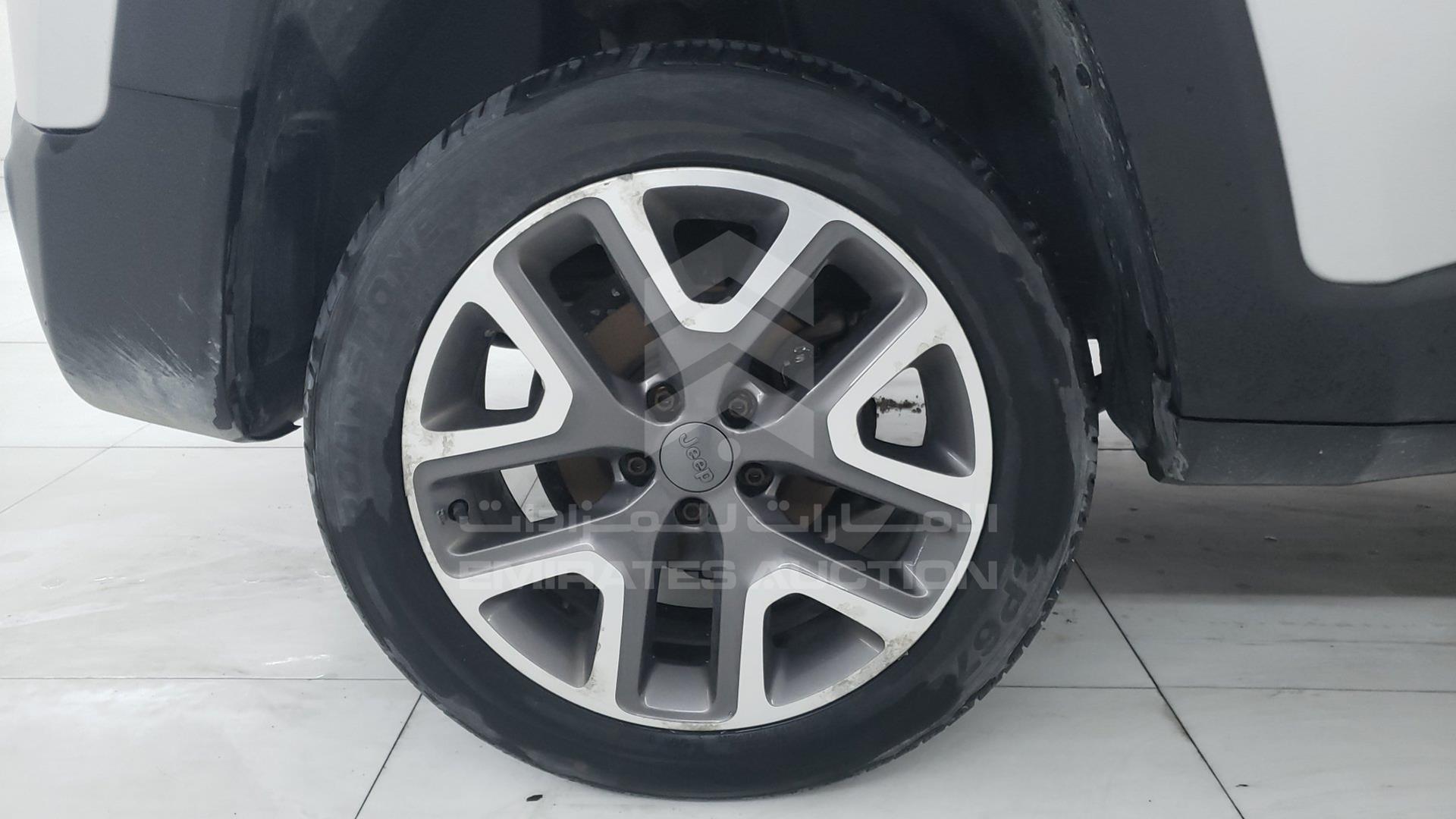 2015 JEEP RENEGADE VIN: ZACCJBBT7FPB29000