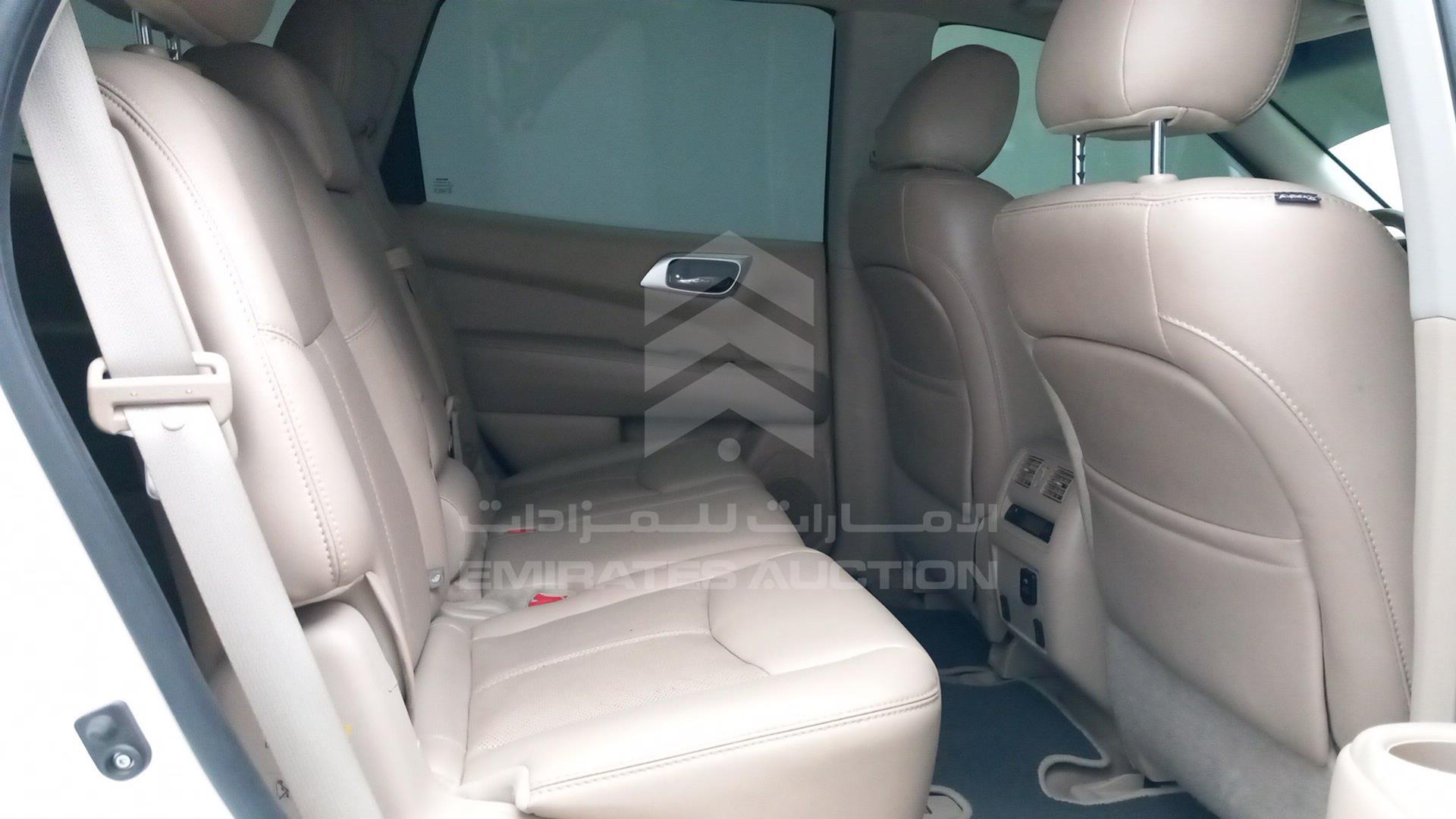 2015 NISSAN PATHFINDER VIN: 5N1AR2MM2FC701287