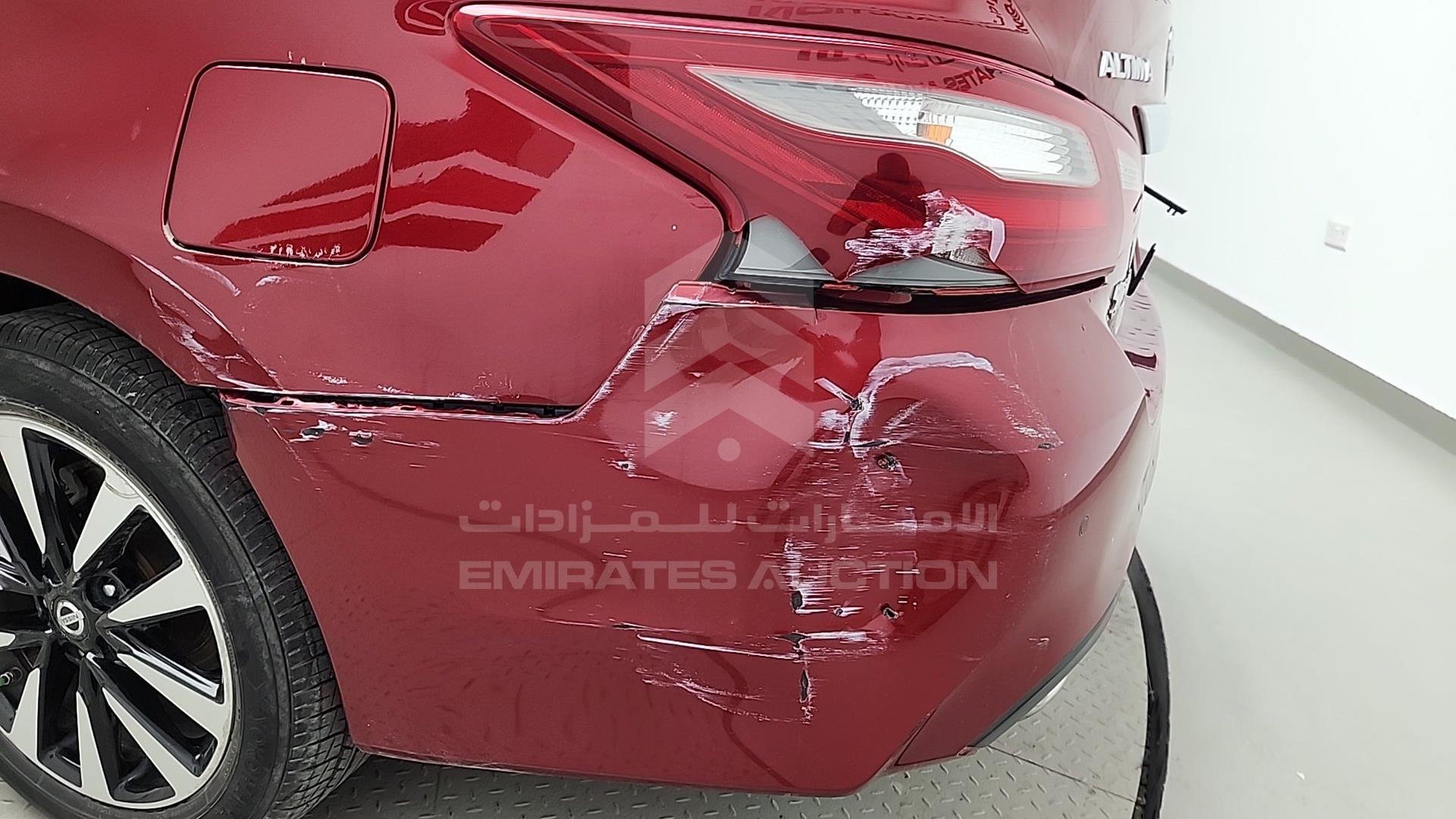 2018 NISSAN ALTIMA VIN: 1N4AL3A96JC164529
