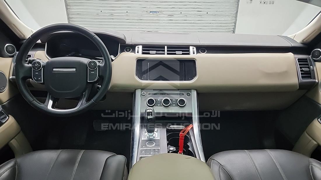 2016 Range Rover HSE — Full Dashboard View — Photo 13