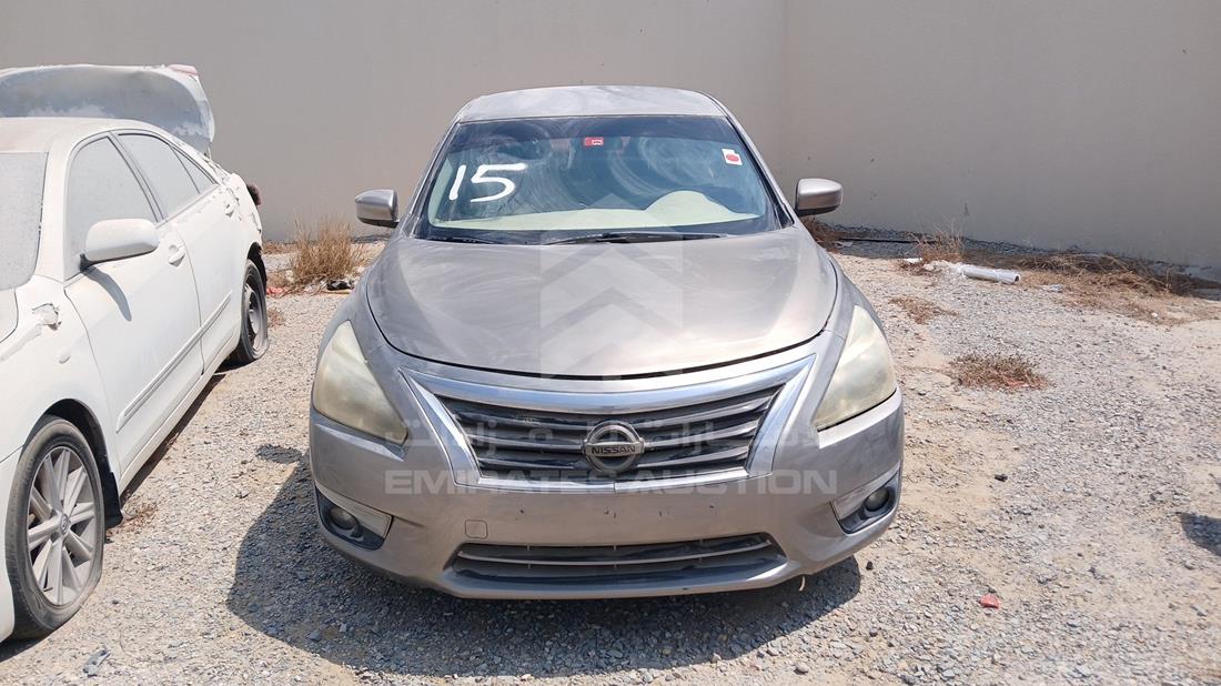 2013 Nissan Altima — Full Front View — Photo 1