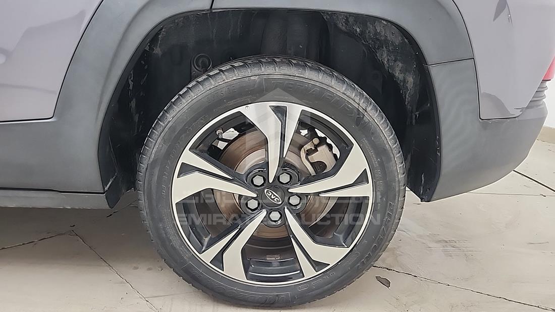 2023 JAC JS4 — Rear Left Tyre — Photo 37