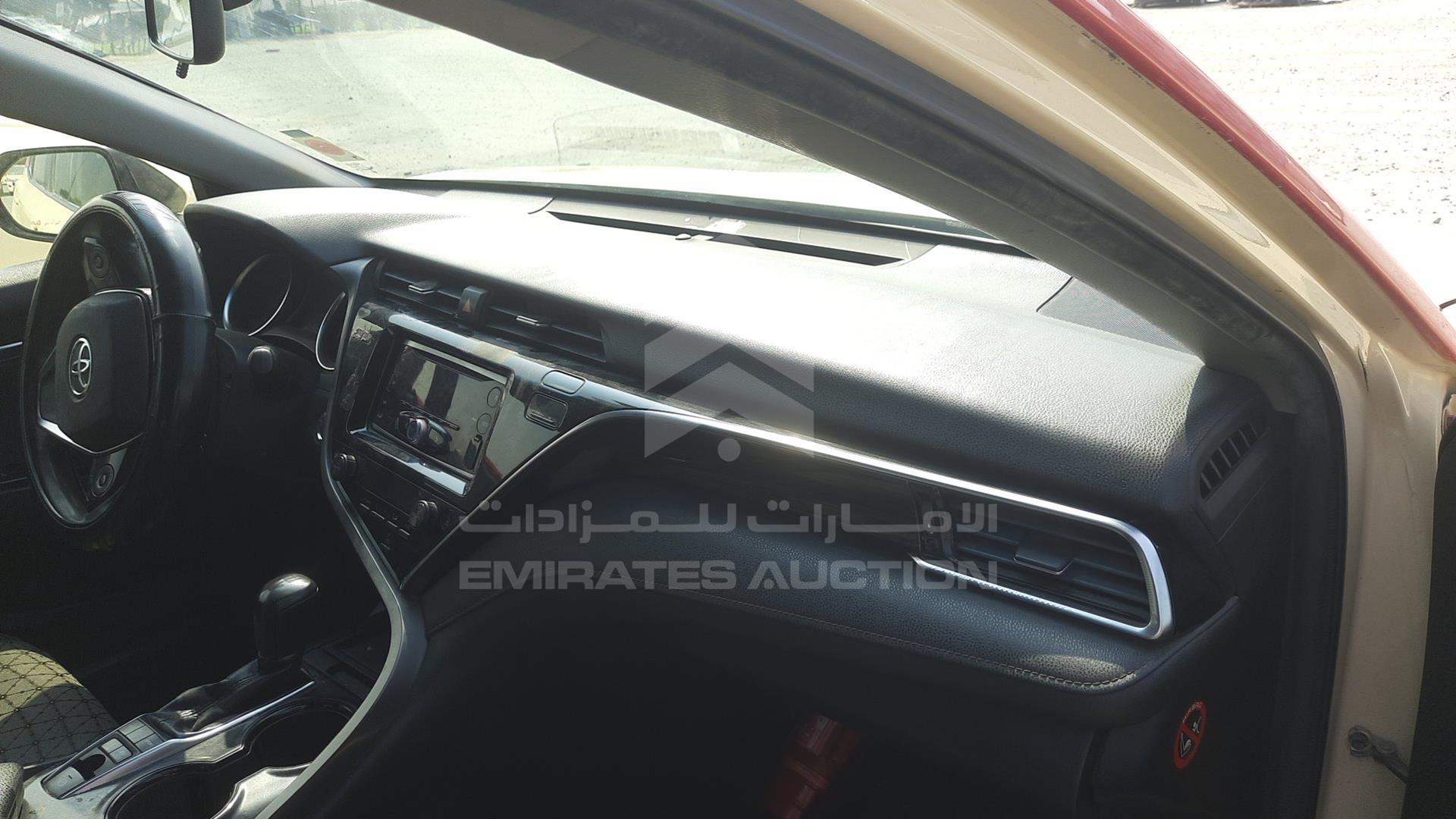 2018 TOYOTA CAMRY VIN: JTNB29HK3J3011986