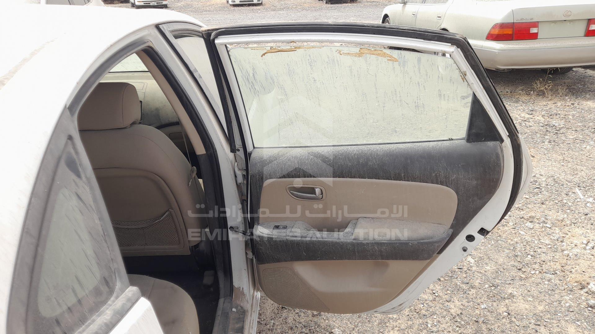 2008 HYUNDAI ELANTRA VIN: KMHDT41D68U447398