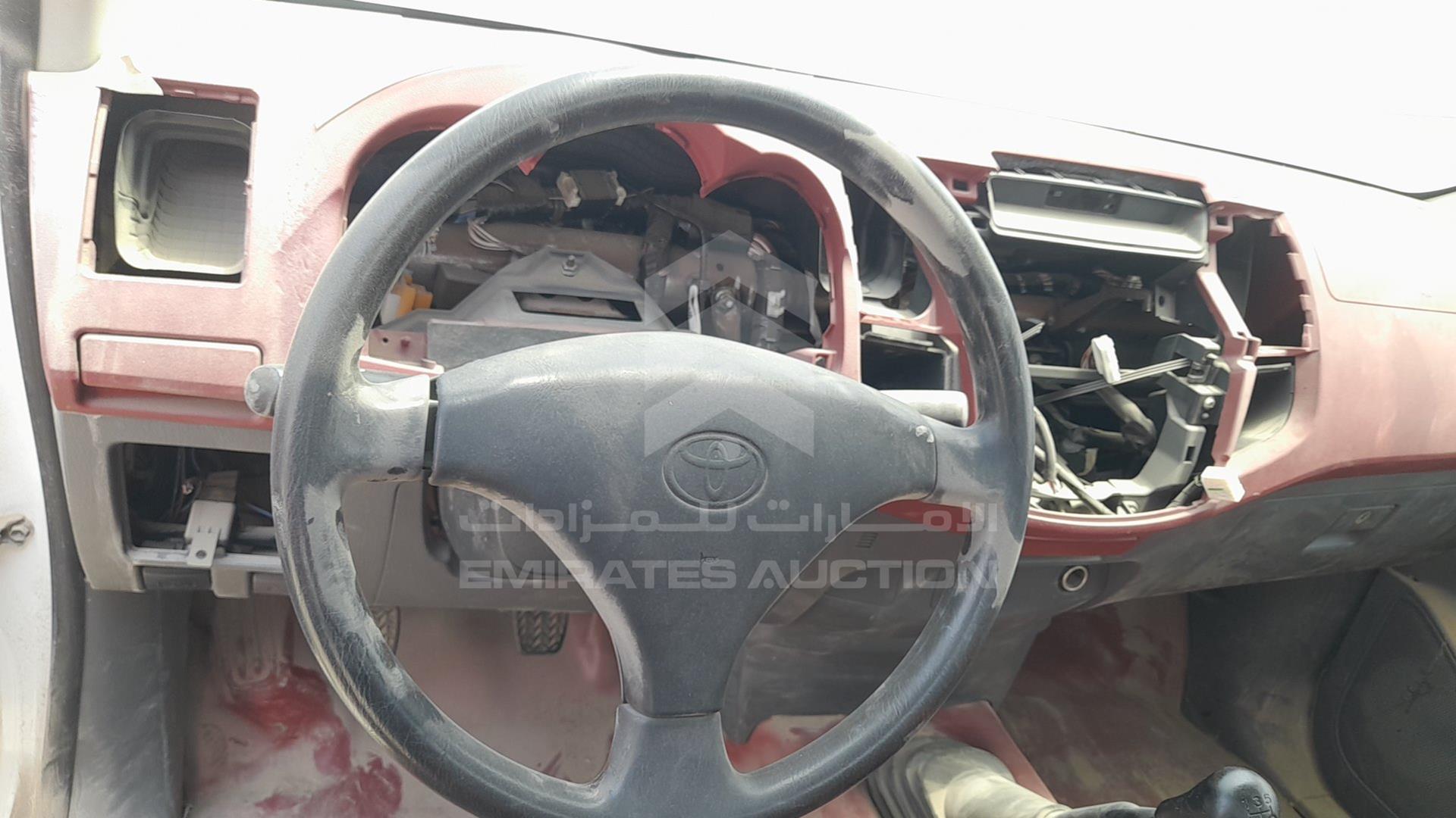 2014 TOYOTA HILUX VIN: MR0CW12G4E0033457