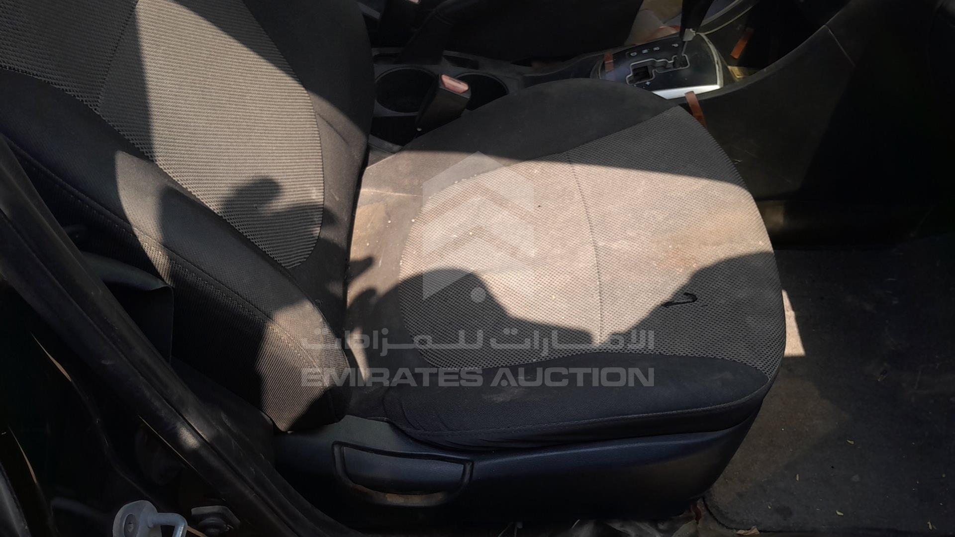 2012 HYUNDAI ACCENT VIN: KMHCT41C8CU230012