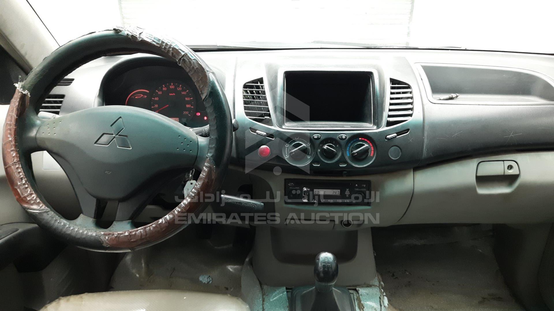 2015 MITSUBISHI L 200 VIN: MMBJNKA40FD017803