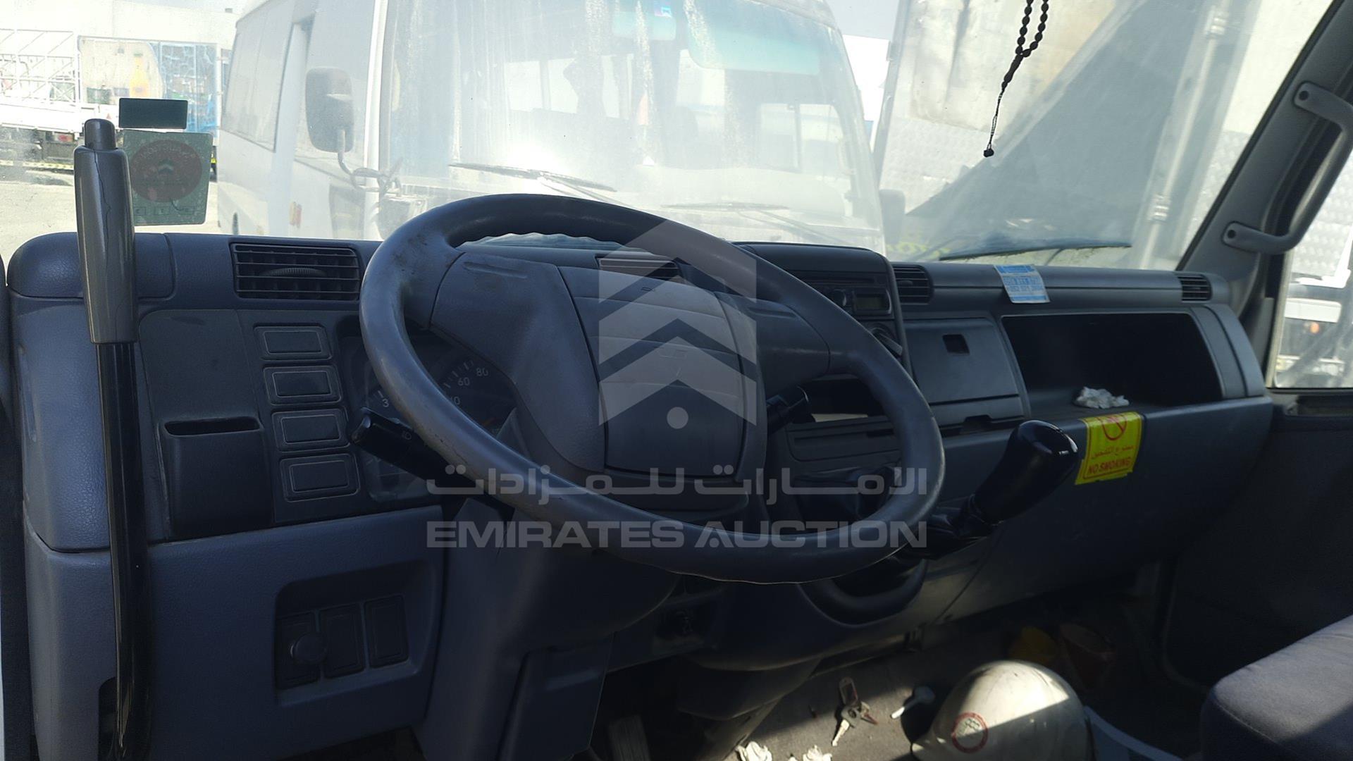 2015 MITSUBISHI CANTER VIN: JL7B6C2P2FK005980