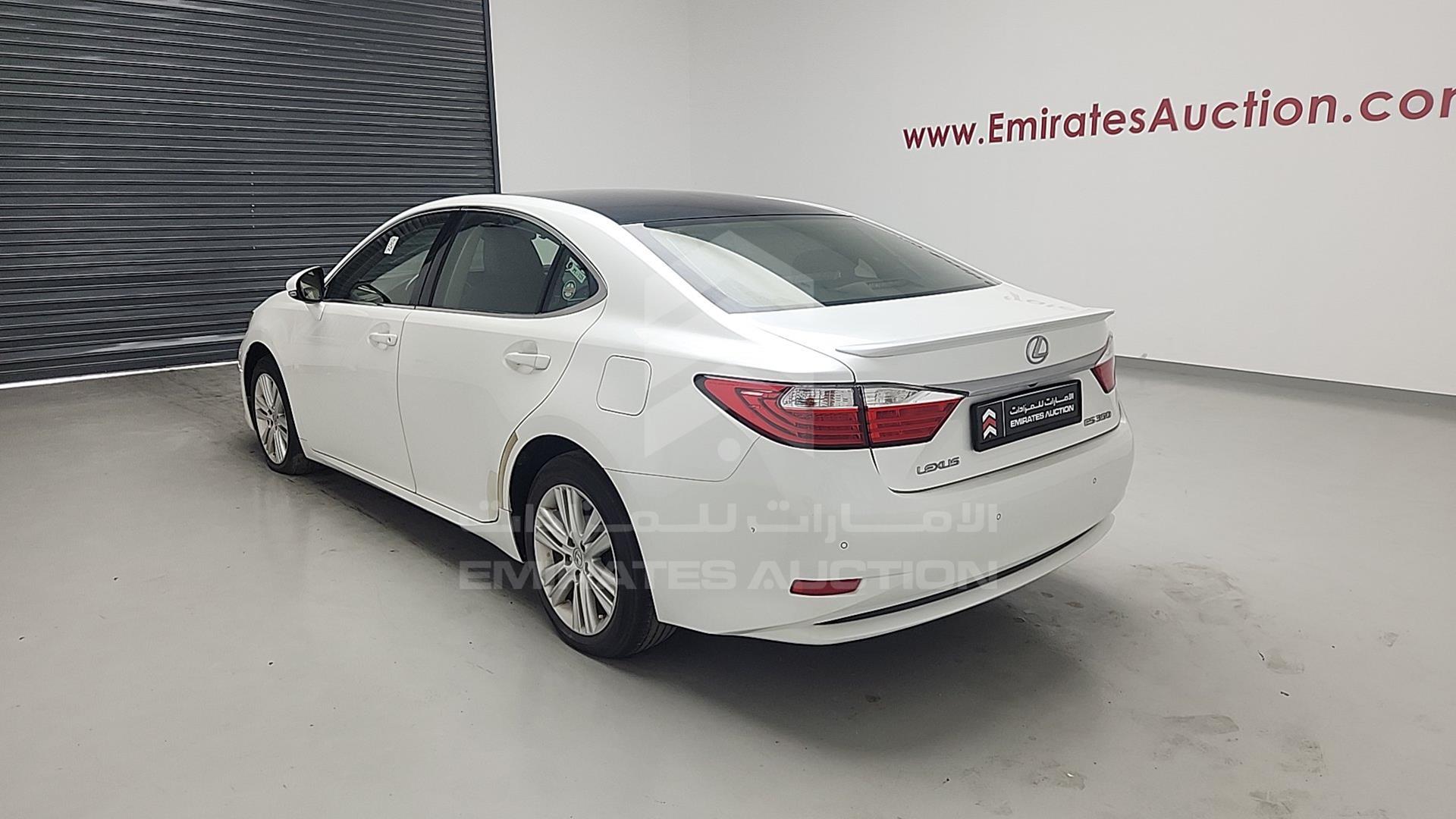 2014 LEXUS ES 350 VIN: JTHBK1GG8E2098152