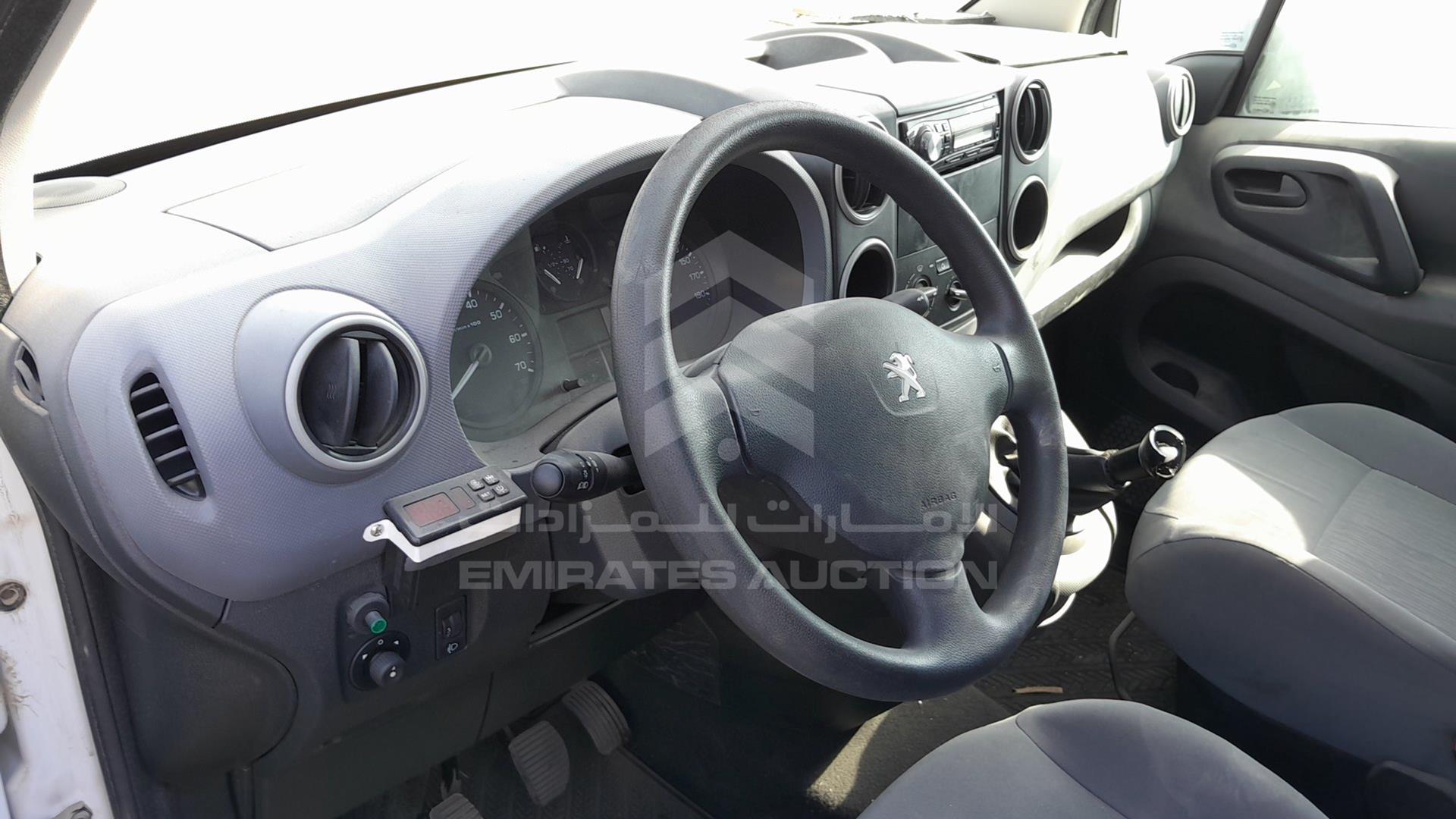 2014 PEUGEOT PARTNER VIN: VF37ENFU9EJ524276