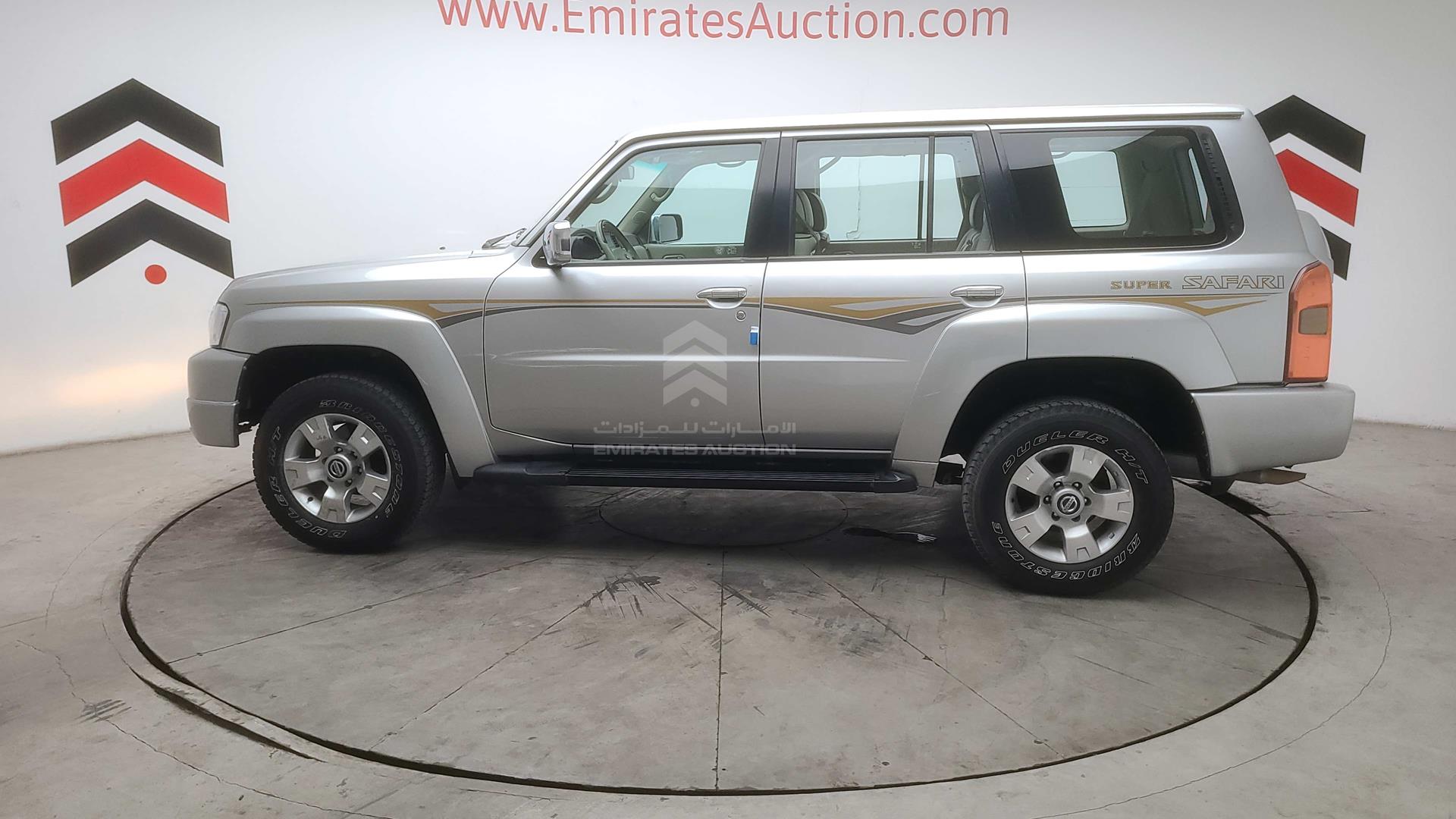 2009 NISSAN PATROL VIN: JN8FY15Y29X570386