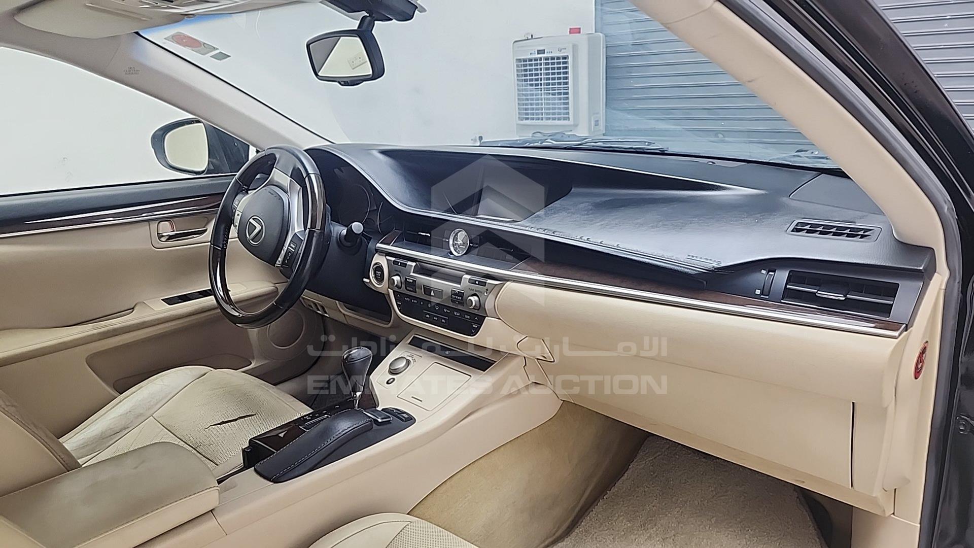 2014 LEXUS ES 350 VIN: JTHBK1GG7E2113613