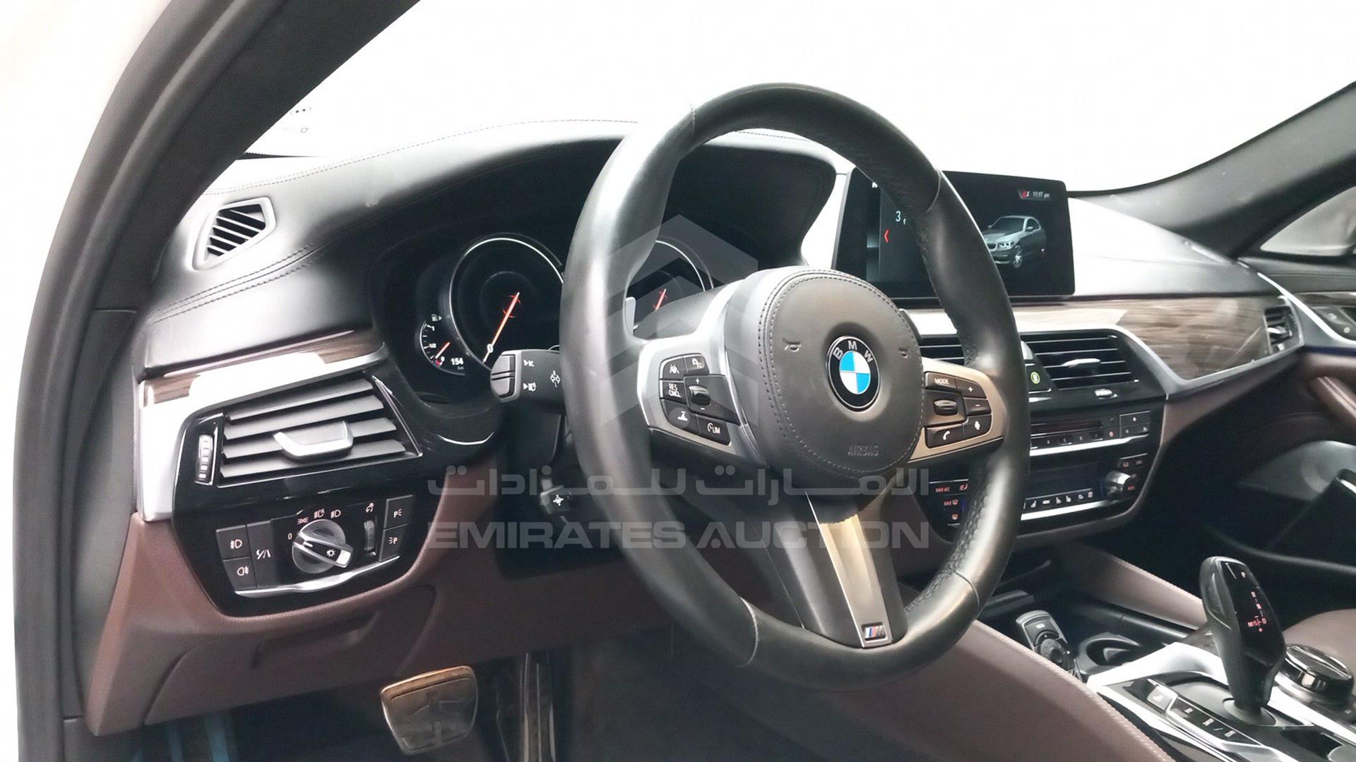 2018 BMW 530 VIN: WBAJA5105JG876579