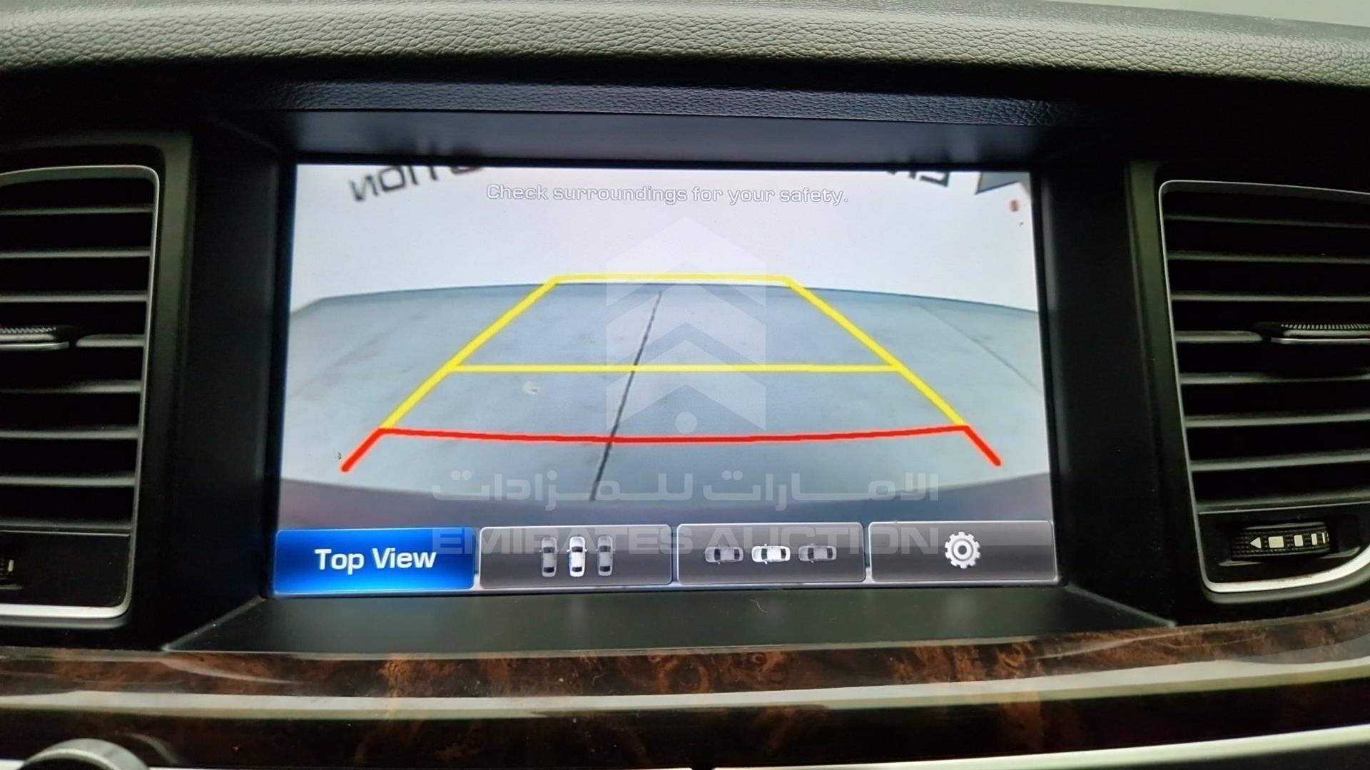 2016 HYUNDAI GENESIS VIN: KMHGM41DDGU126104
