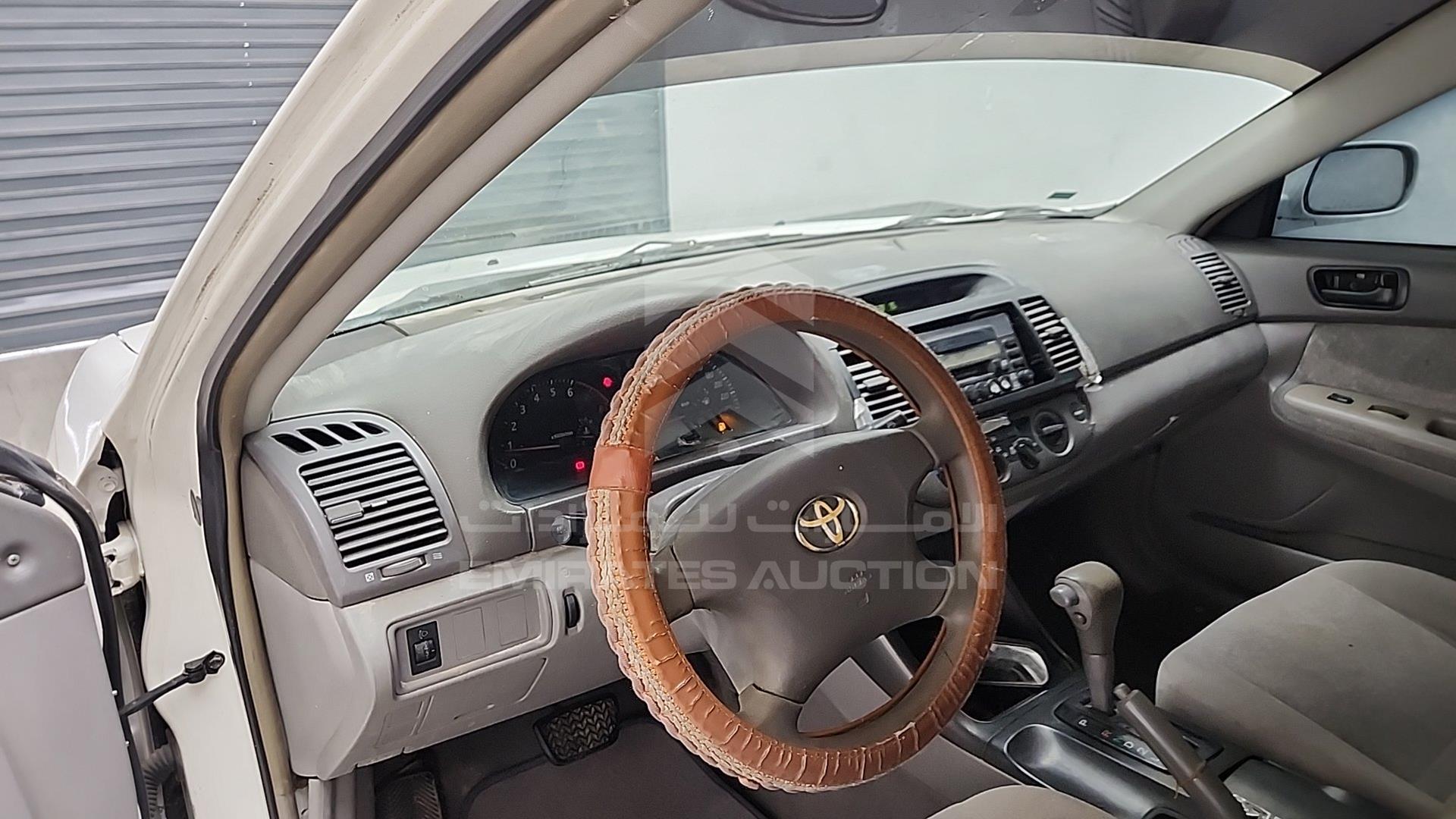 2004 TOYOTA CAMRY VIN: 6T1BE33KX4X467674