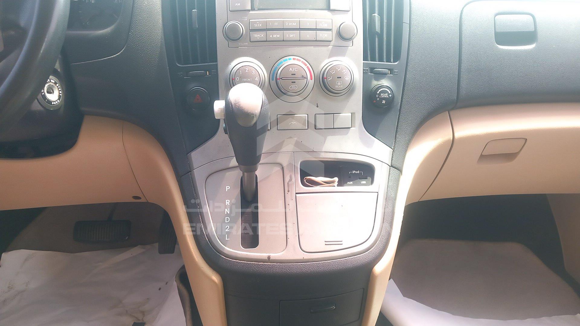 2012 HYUNDAI H1 VIN: KMHWH81R3CU337401