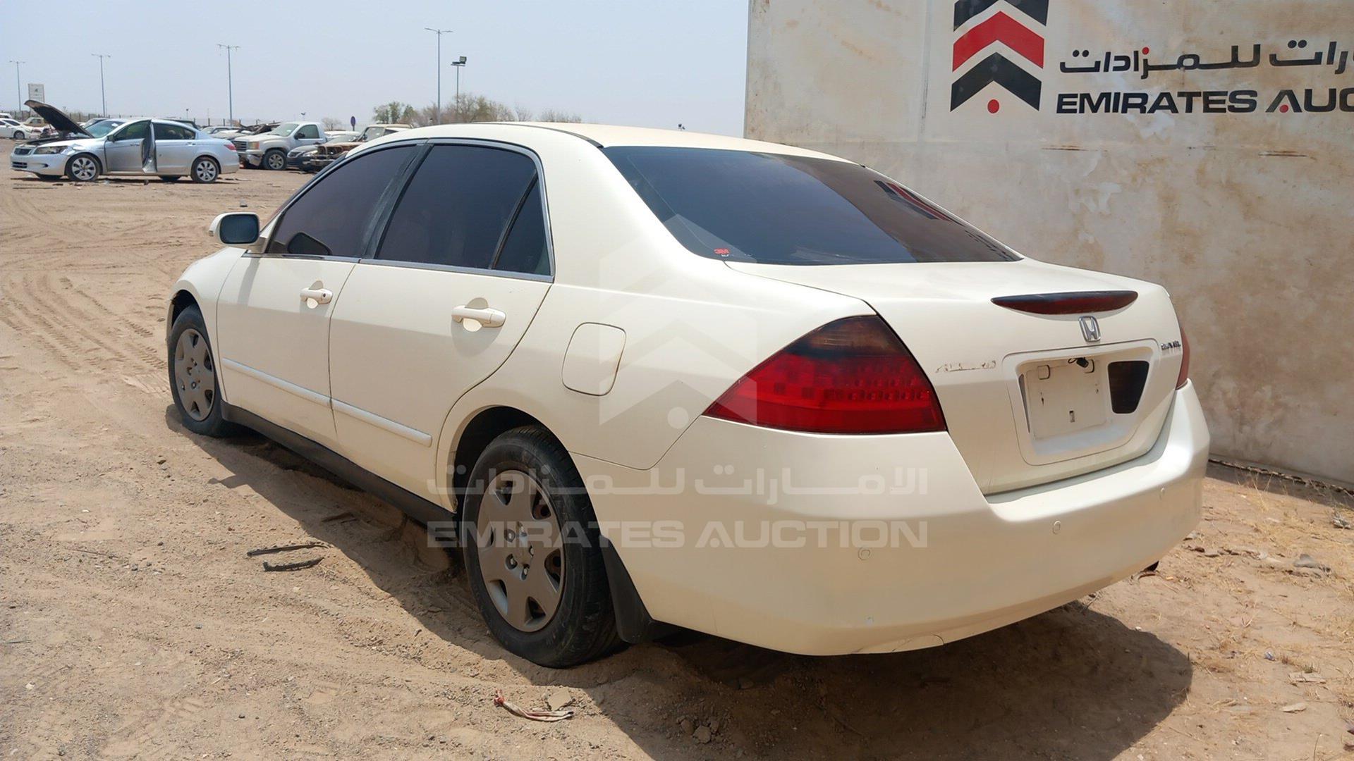2006 HONDA ACCORD VIN: JHMCM56556C415306