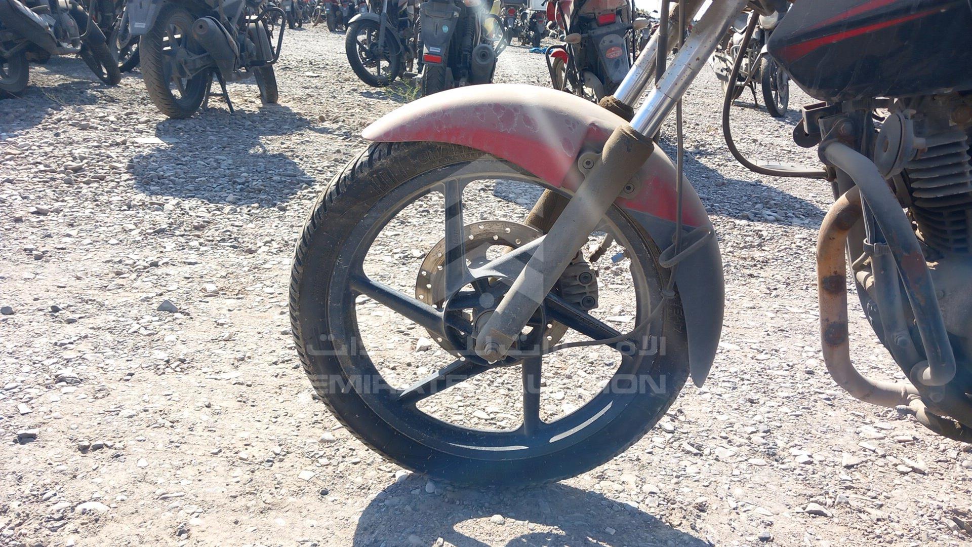 2015 BAJAJ 150 CC VIN: MD2A11CZ5FWF45423