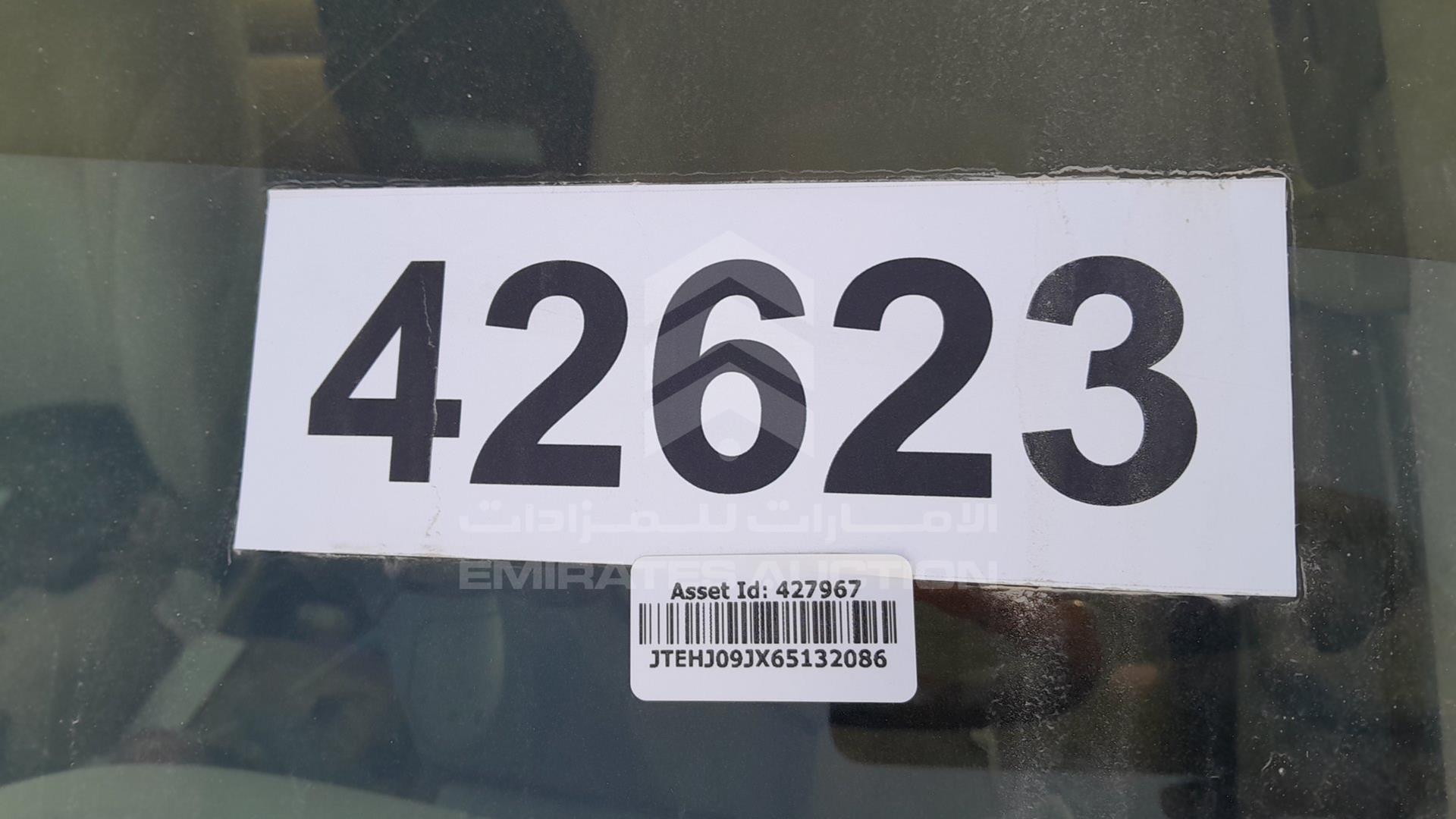 2006 TOYOTA LAND CRUISER VIN: JTEHJ09JX65132086