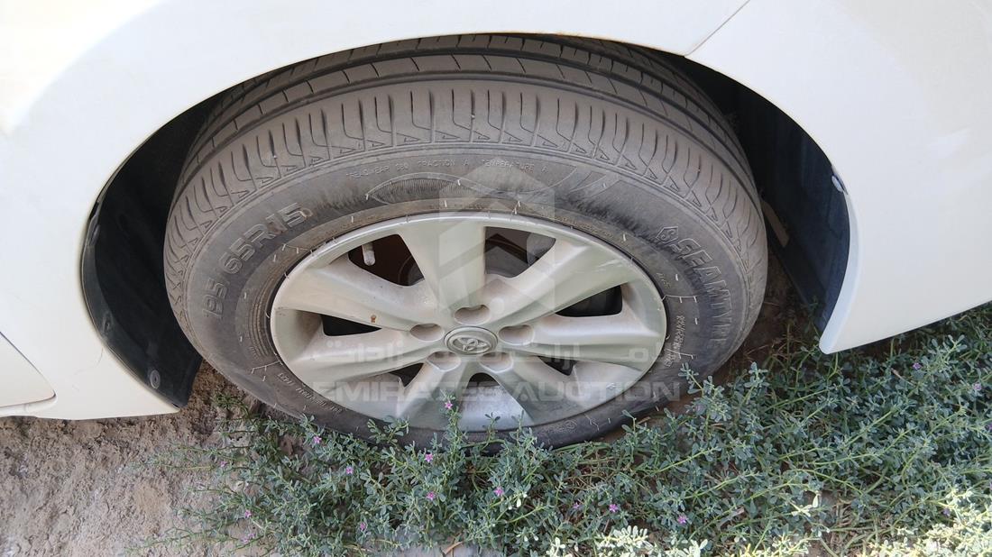 2015 Toyota Corolla - Scrap without document — Front Right Tyre — Photo 18