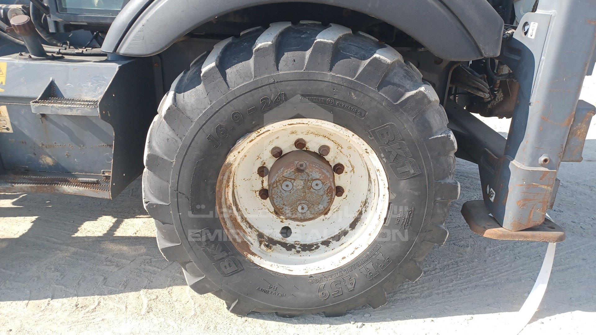 2012 TEREX NULL VIN: SMFH64SC0BEJM1481