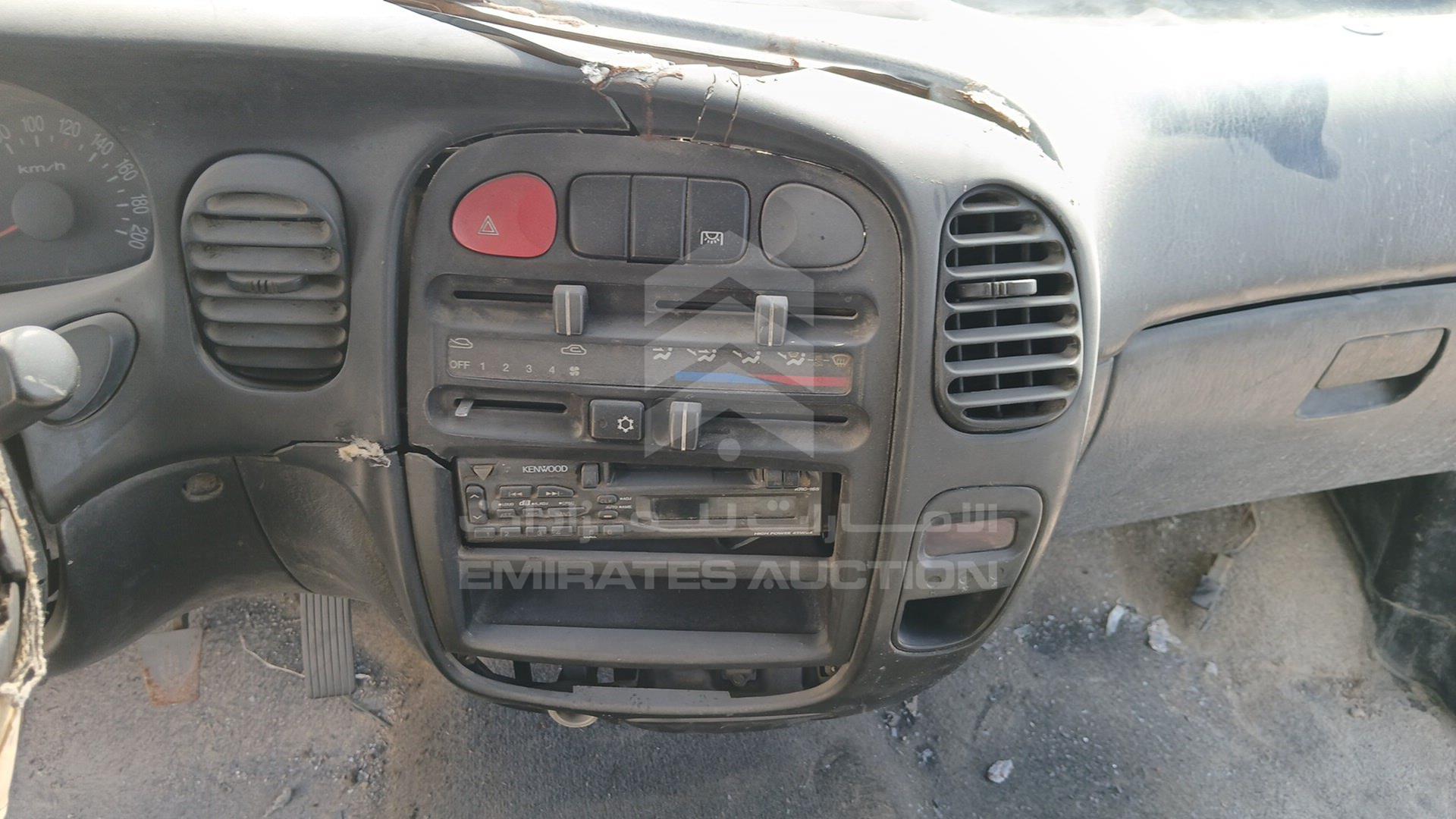 2005 HYUNDAI H1 VIN: KMJWVH7W25U675752