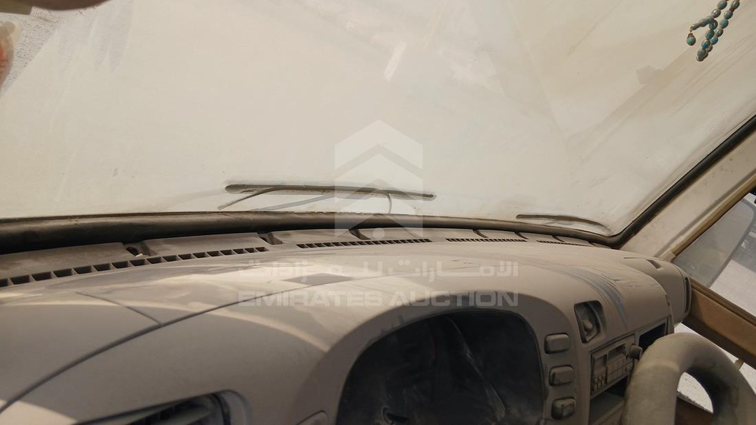2006 Mitsubishi Rosa — Front Left Driver Dashboard View — Photo 12