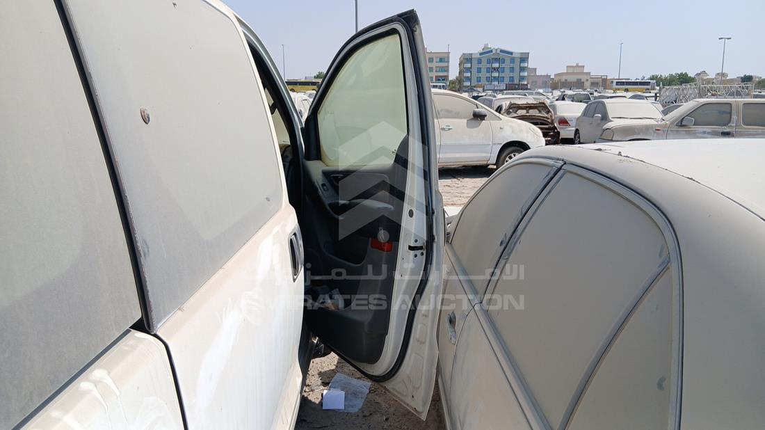 2012 Hyundai H1 — Front Right Door — Photo 23