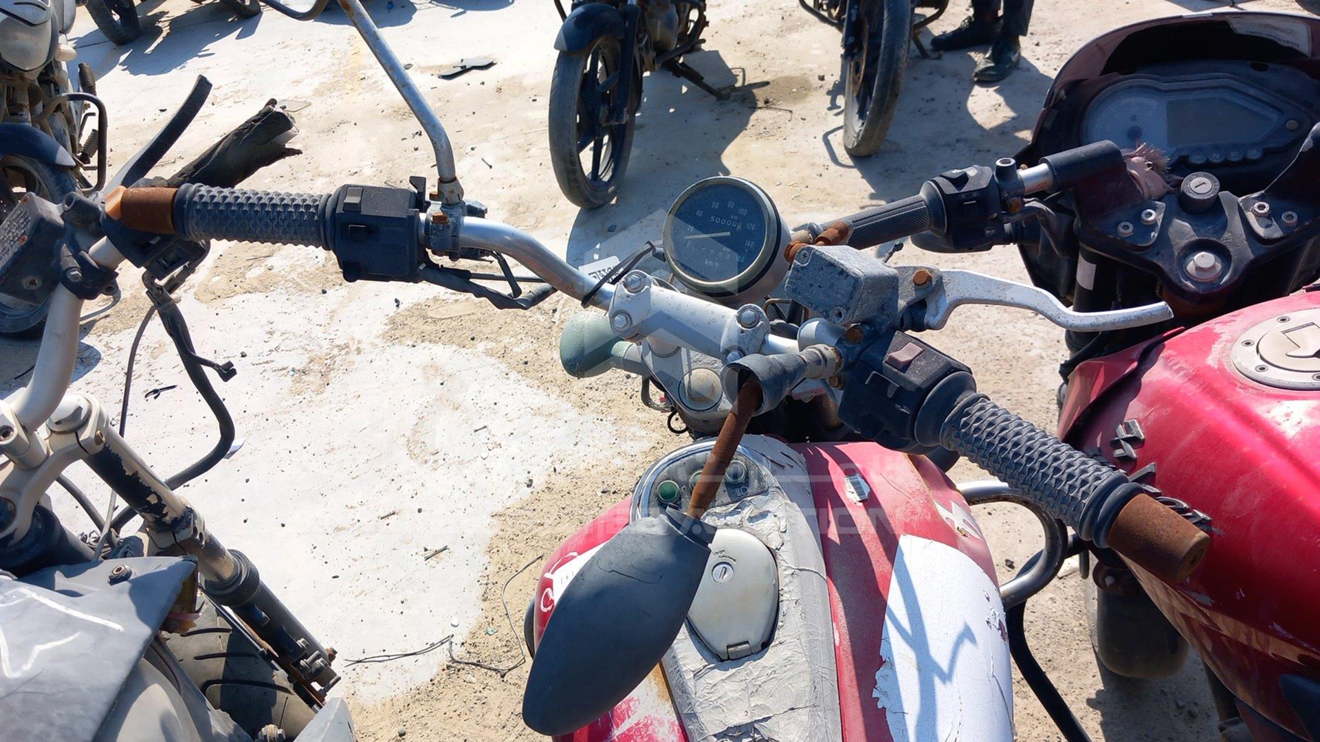 2007 BAJAJ 180 CC VIN: MD2DGDVZZNCH15413