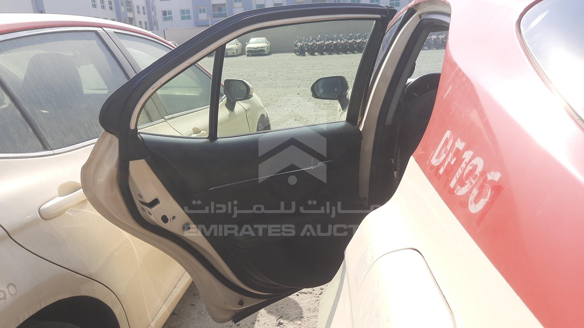 2018 TOYOTA CAMRY VIN: JTNB29HK4J3013407