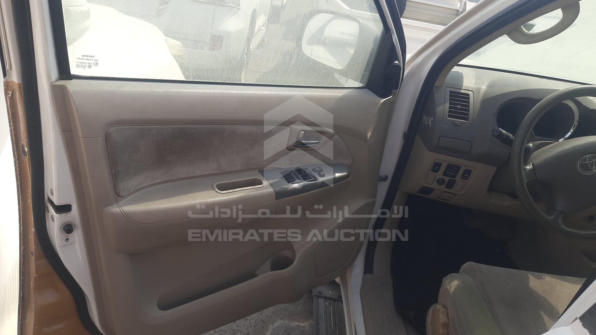 2006 TOYOTA FORTUNER VIN: MR1YU59G860005439