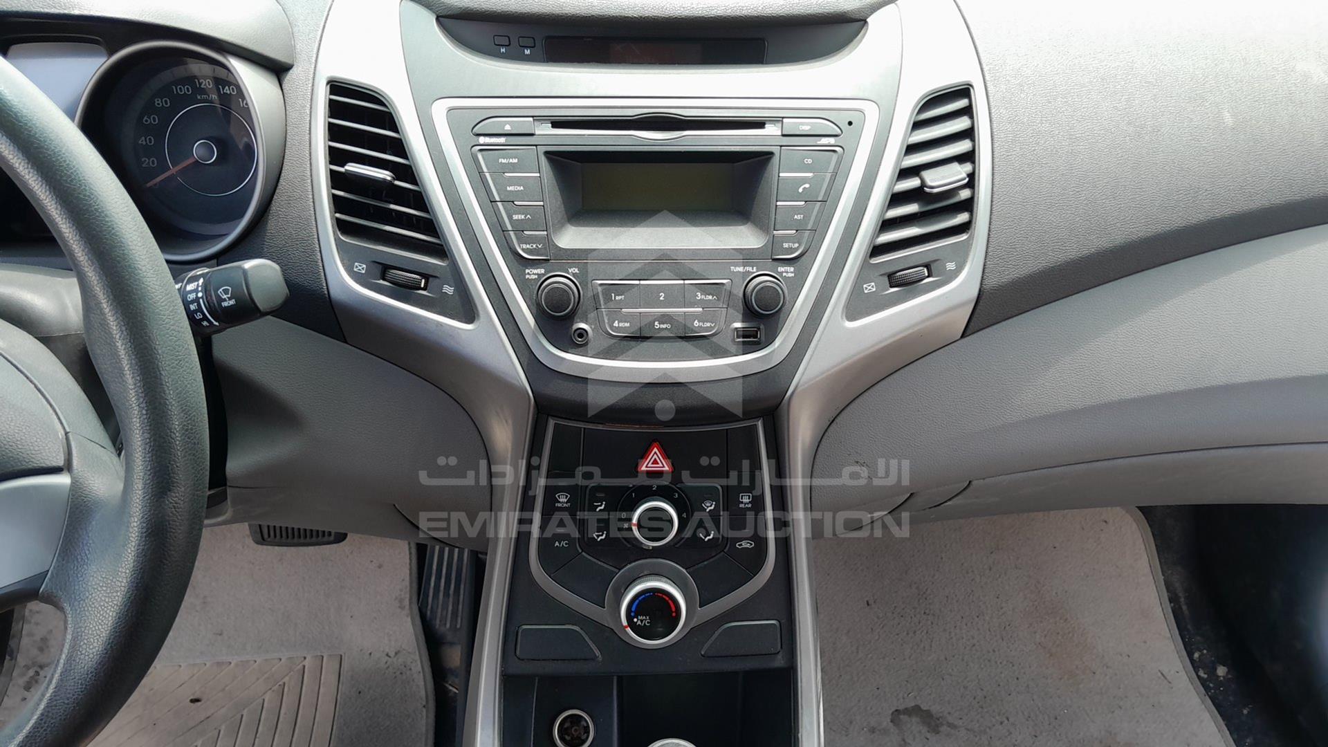 2015 HYUNDAI ELANTRA VIN: KMHDG41E5FU203526