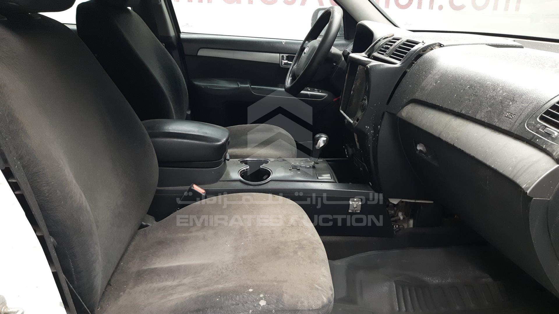 2015 KIA MOHAVE VIN: KNAKM8118F5127798