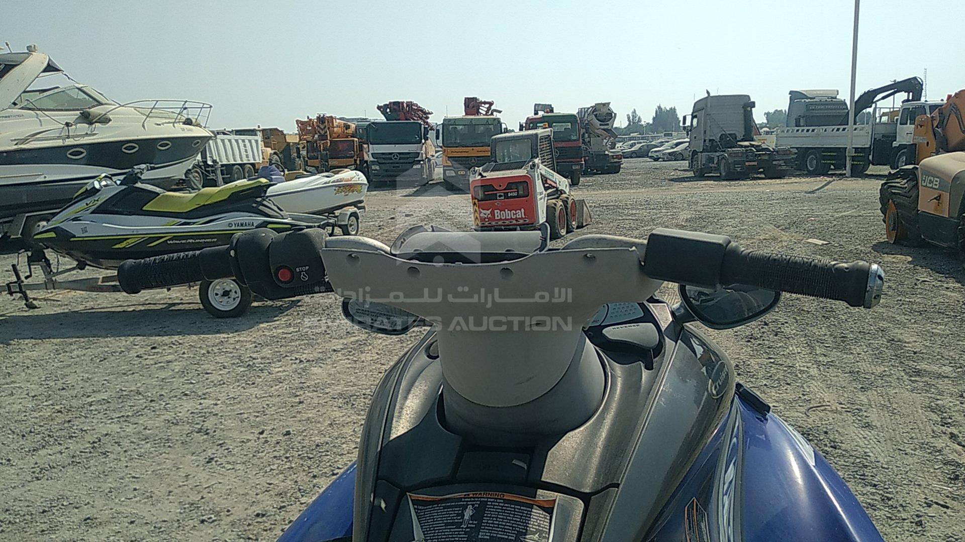 2005 JET SKI --- VIN: USYAMA2737A505