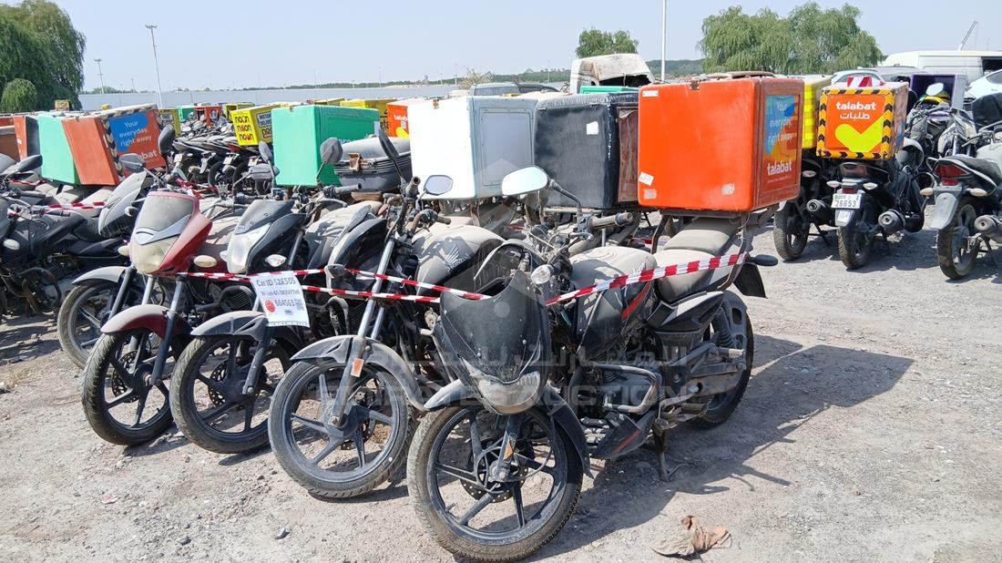 5 Motorbikes — Front Left Angle — Photo 7