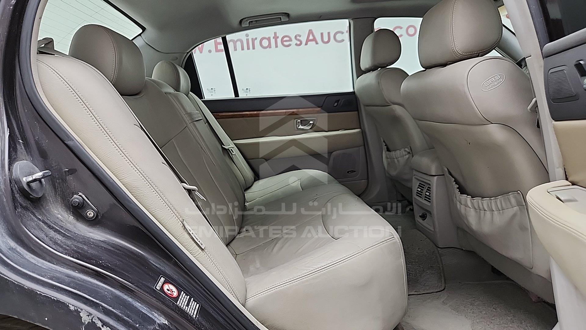 2006 KIA OPIRUS VIN: KNALD224365093828