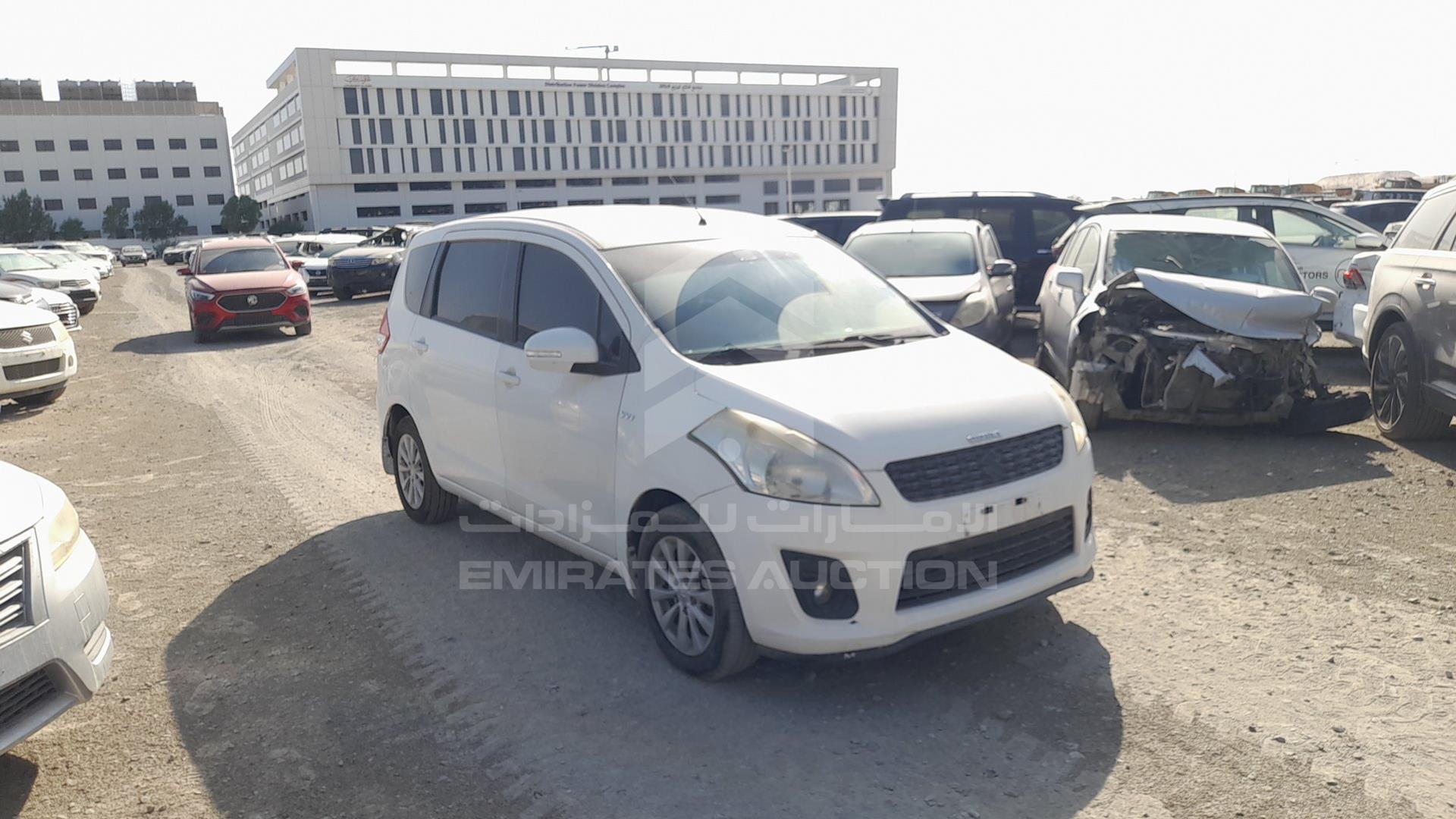 2015 SUZUKI ERTIGA VIN: MA3ZE8A17F0262716