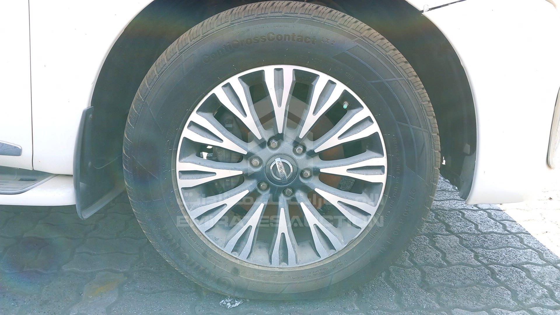 2015 NISSAN PATROL VIN: JN8AY2NYXF9123644