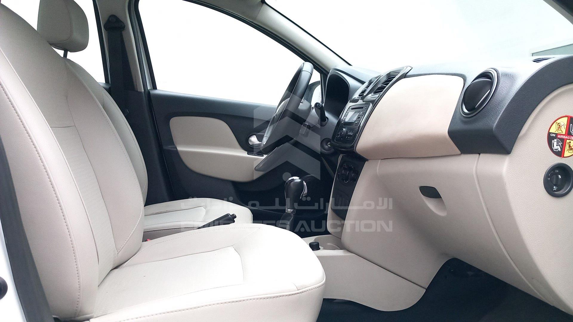 2020 RENAULT SYMBOL VIN: VF14SRAB0LT572185