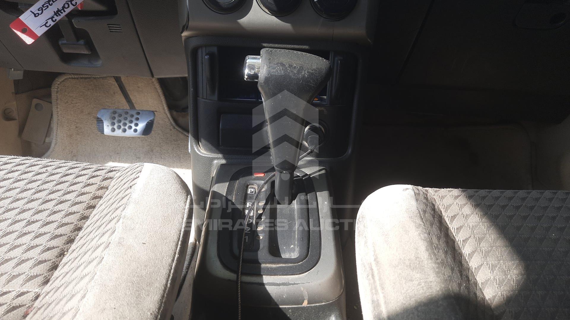 2010 NISSAN X-TRAIL VIN: JN8BT05Y1AW204422
