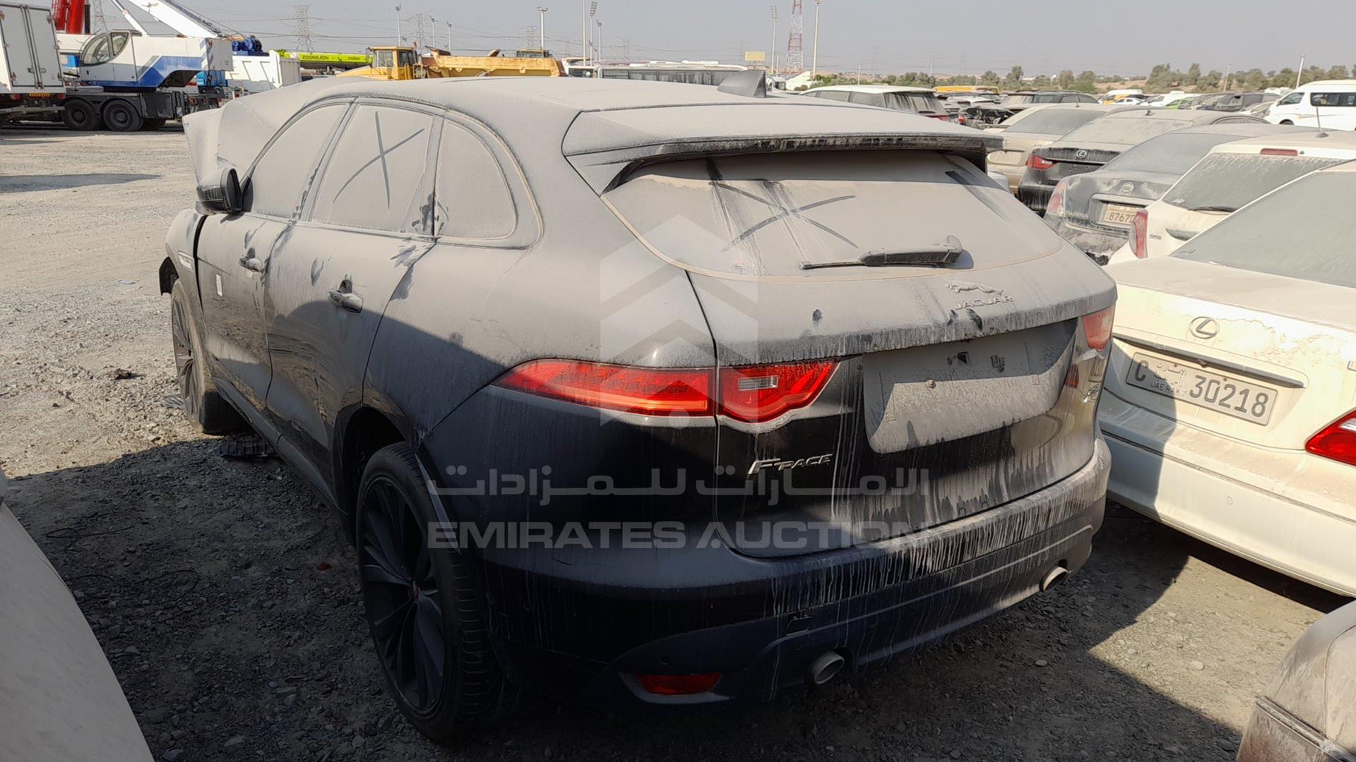 2019 JAGUAR F-PACE VIN: SADCA2BX2KA615649