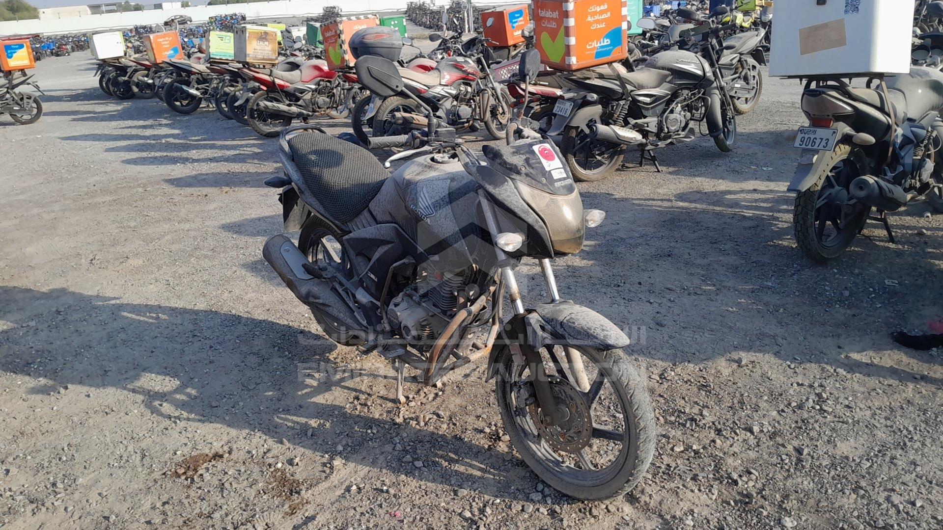 2017 HONDA UNICORN 160 VIN: ME4KC2068H8005187