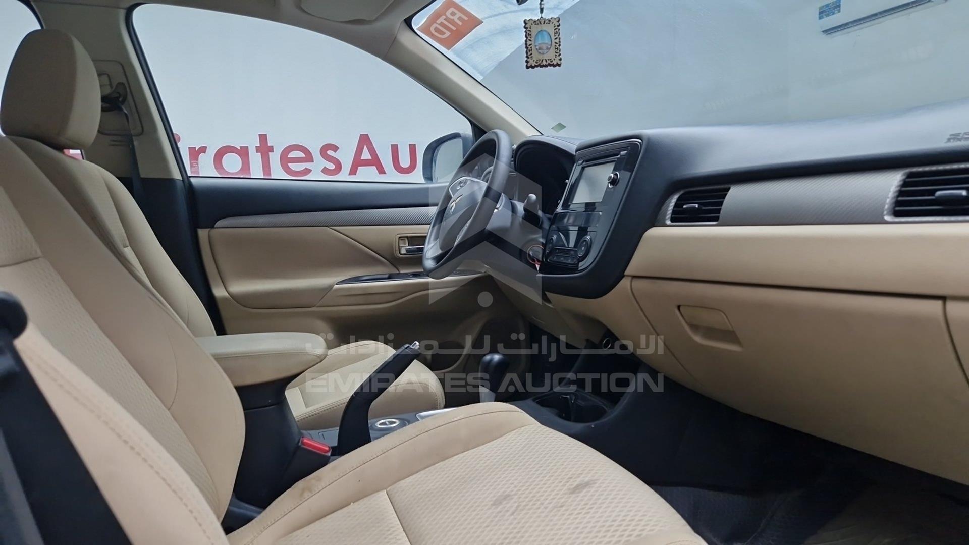 2016 MITSUBISHI OUTLANDER VIN: JMYXTGF3WGZ702666