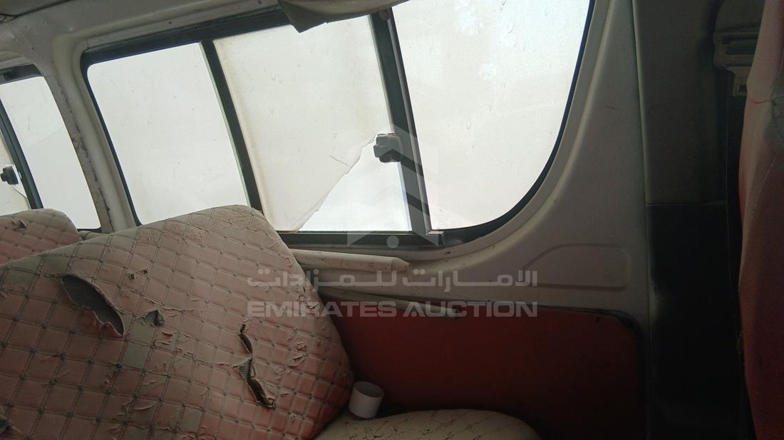 2005 Toyota Hiace — Rear Left Door — Photo 18